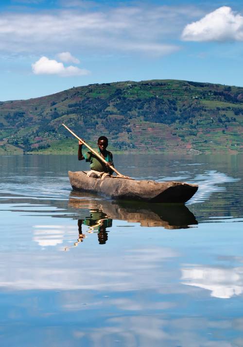 lago bunyonyi