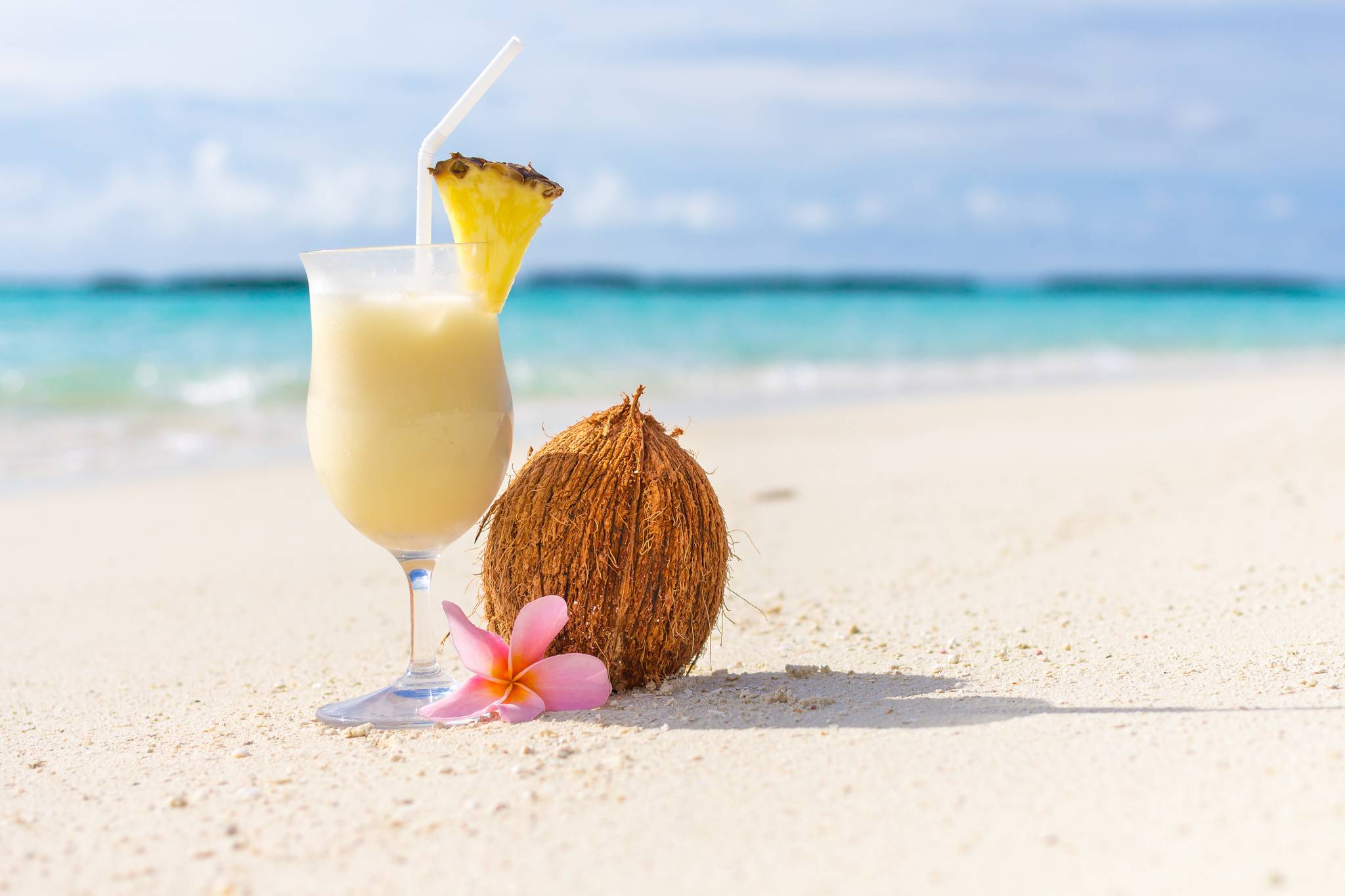 pina colada in spiaggia a porto rico