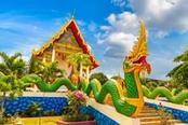 tempio drago doi saket thailandia