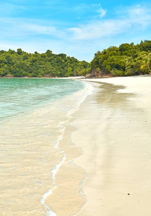 spiaggia di nosy be in madagascar