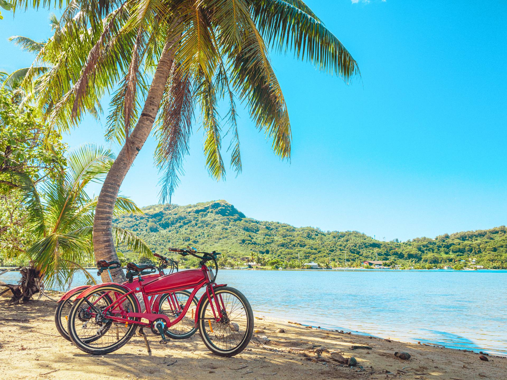 Bicycle tour of Cuba cover