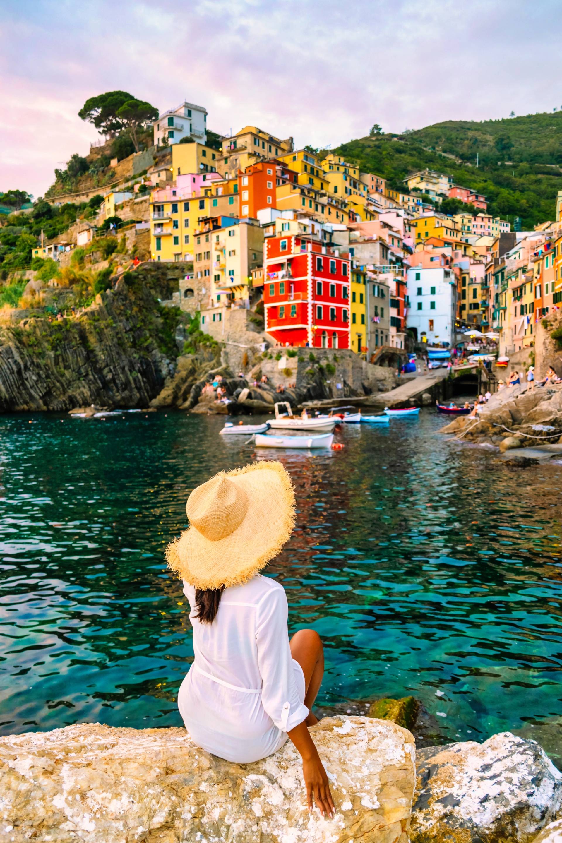 woman in cinque terre