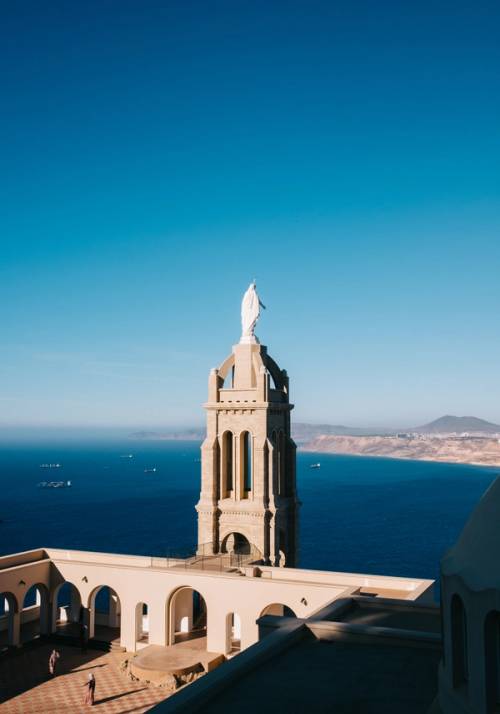 citta sul mare in algeria