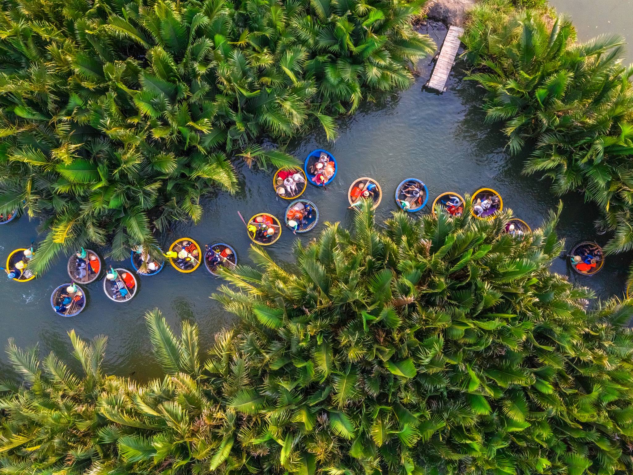 Terre d'Indocina: Vietnam e Cambogia cover