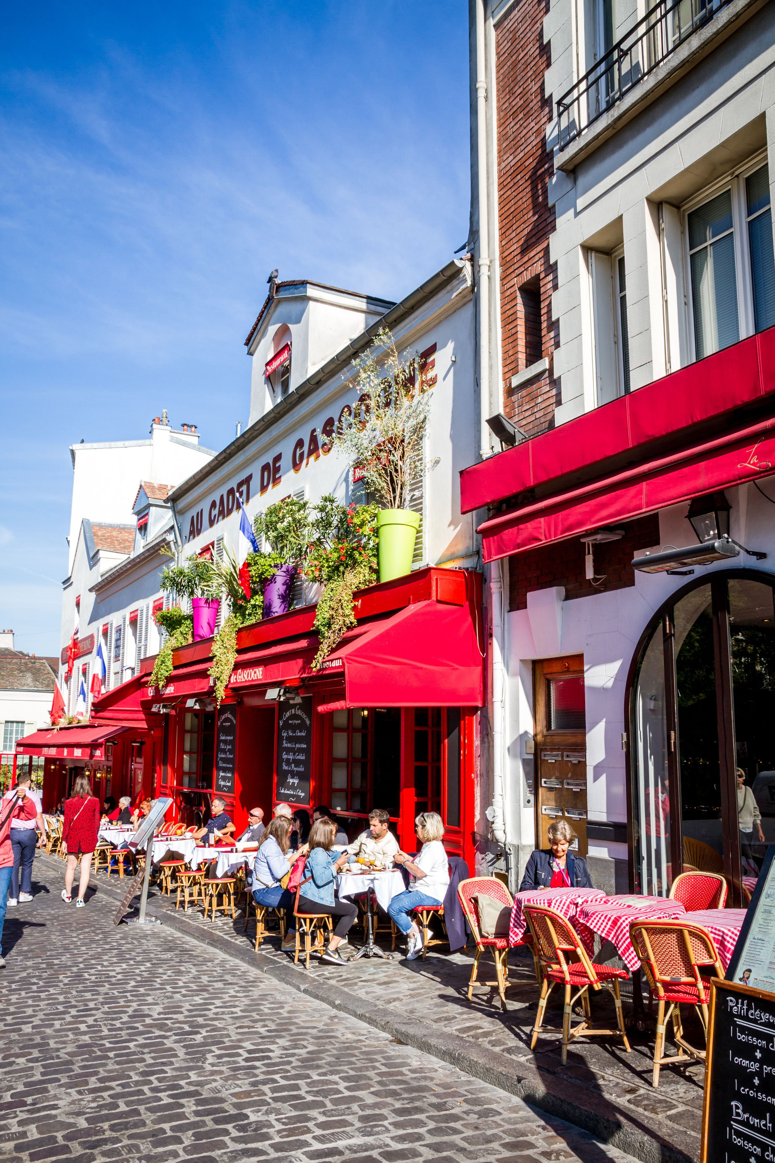 place du tertre montmartre