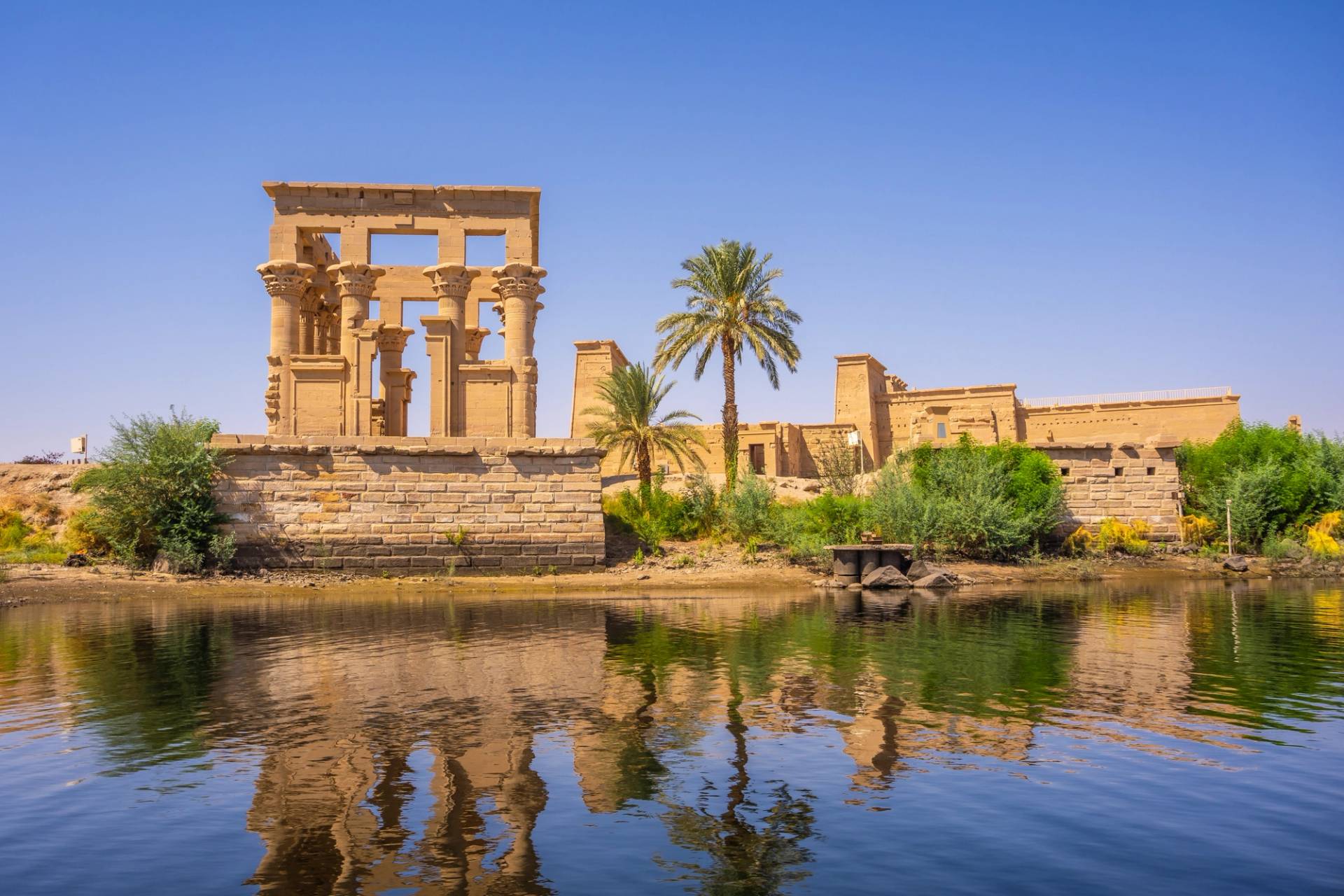 aswan mare in egitto