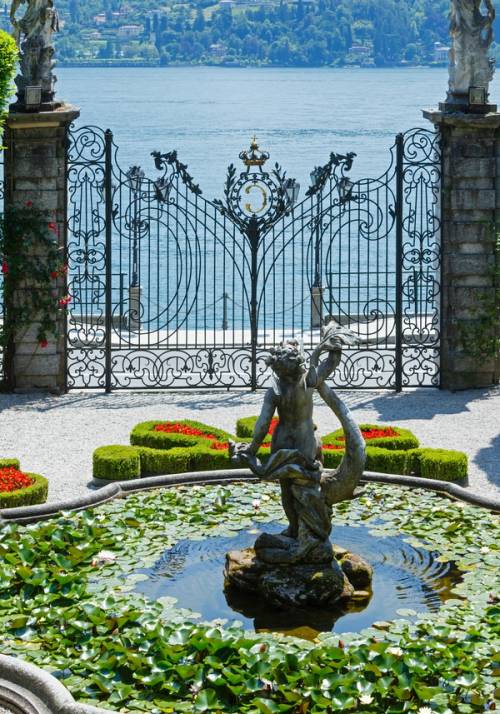 villa carlotta in lake como