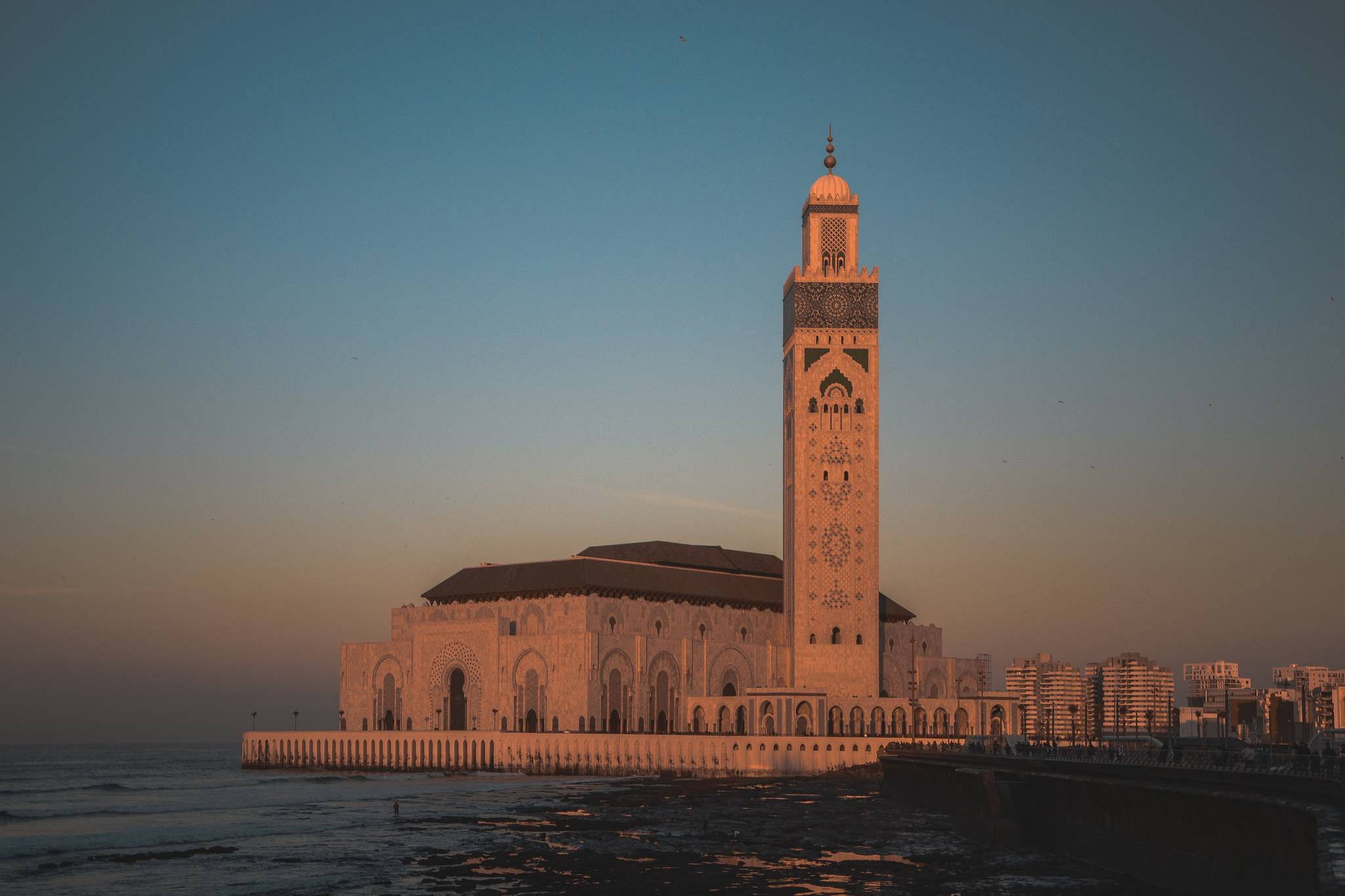 monument to the sunset