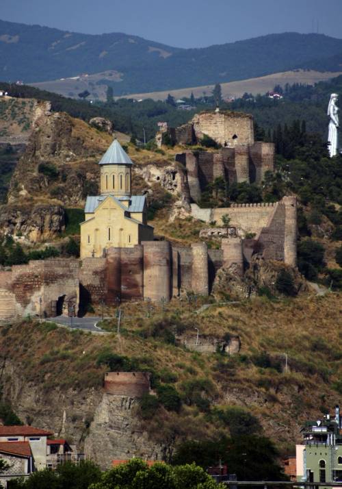 fortezza di narikala