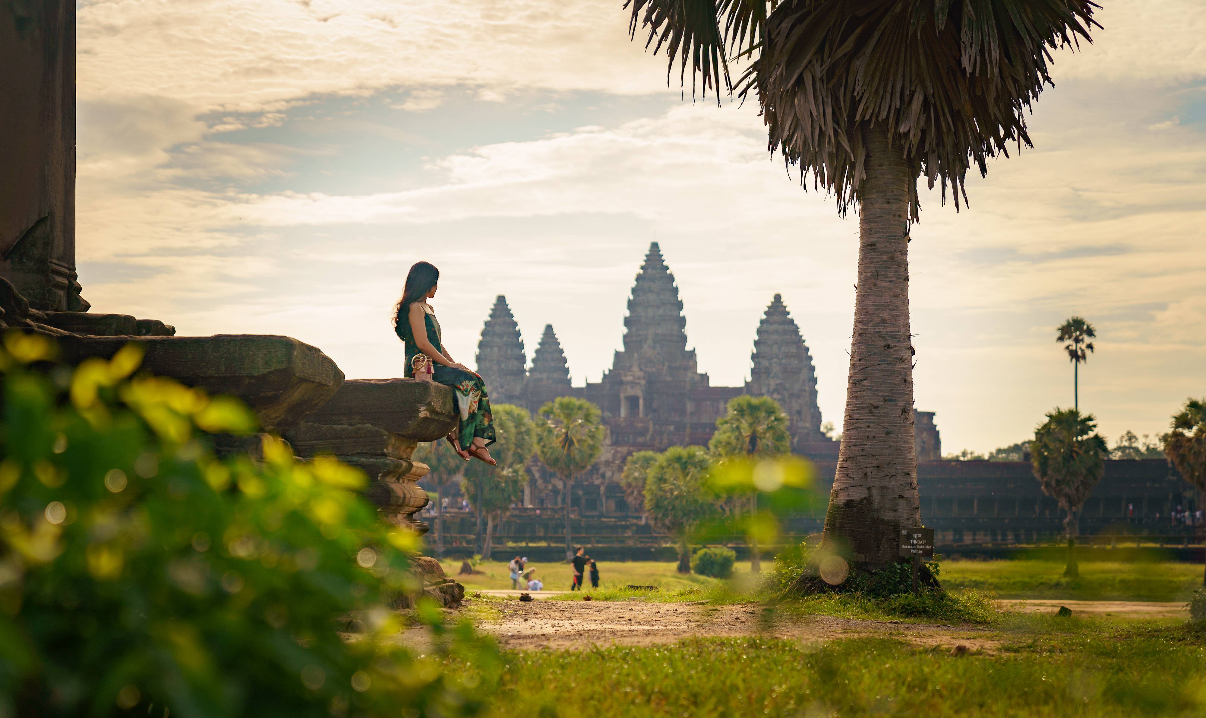 ragazza ad angkor wat