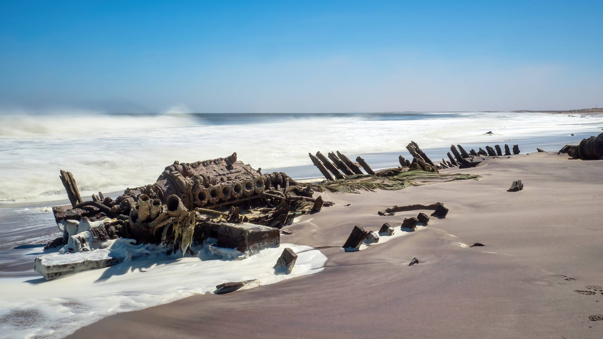 skeleton coast