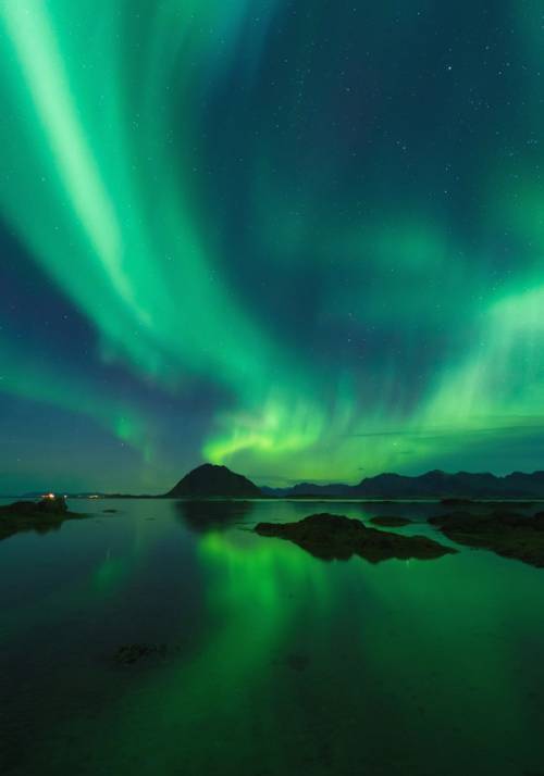 aurora boreale verde in finlandia