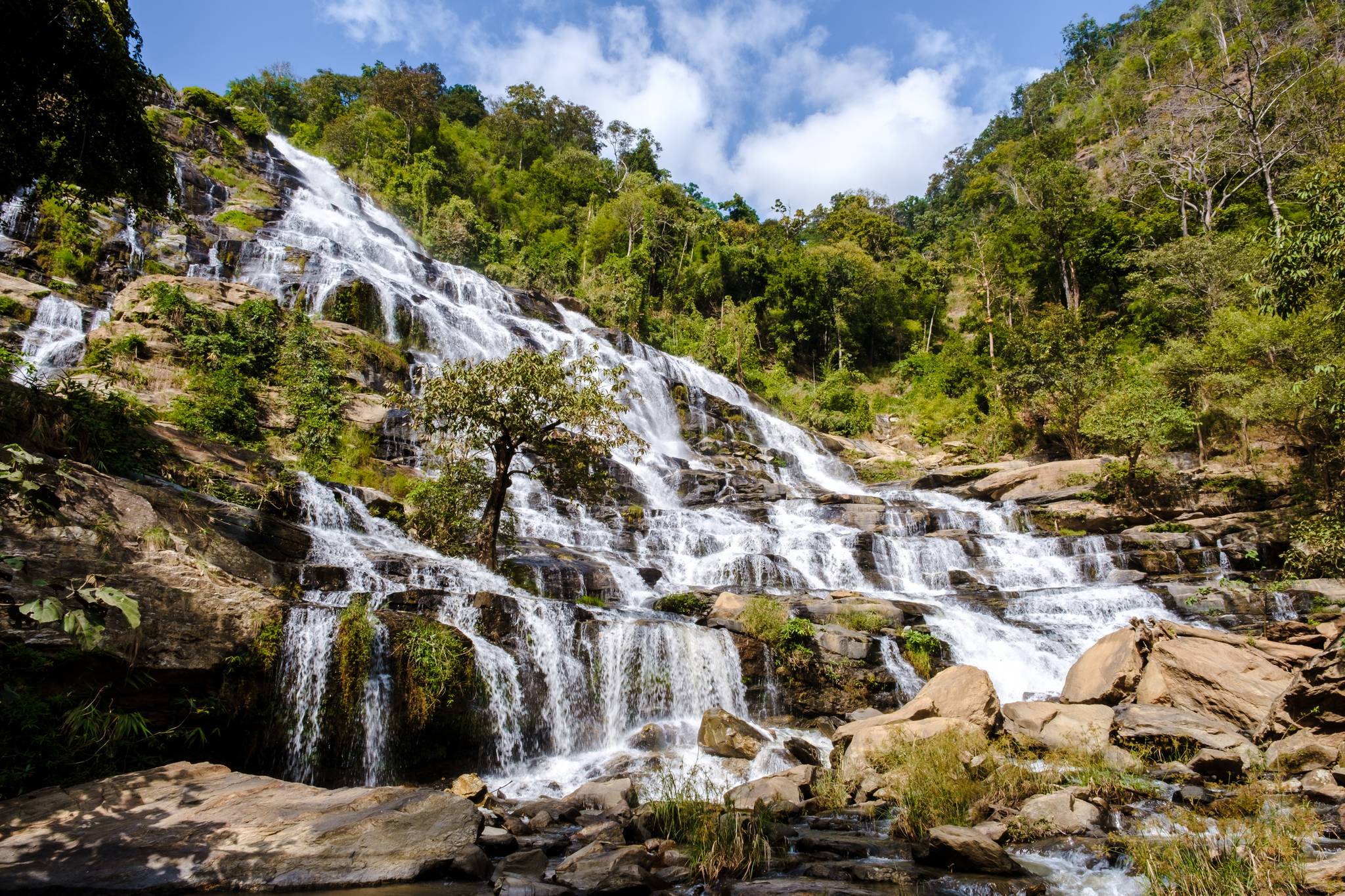 cascata torrenziale