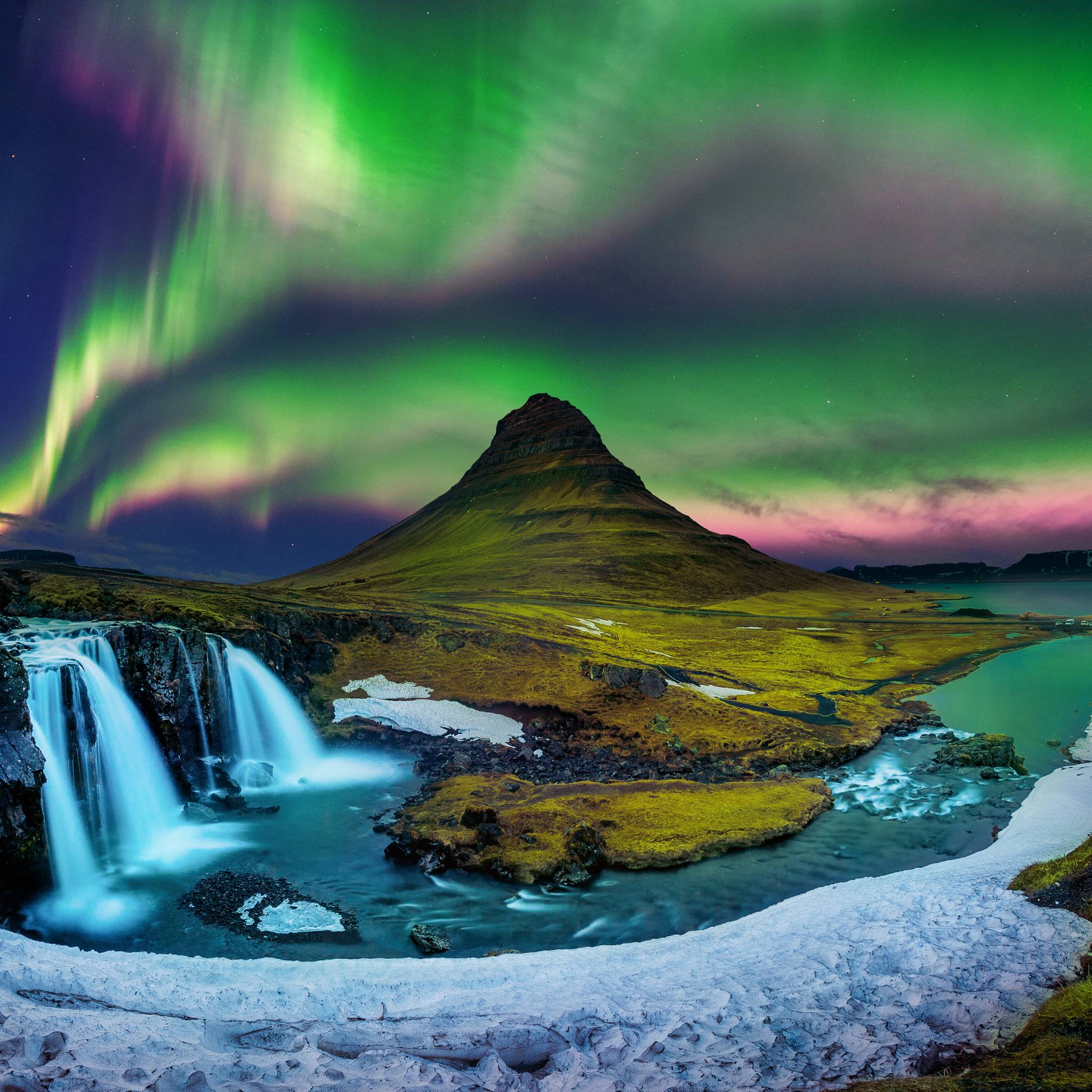 Le luci nordiche d'Islanda del sud