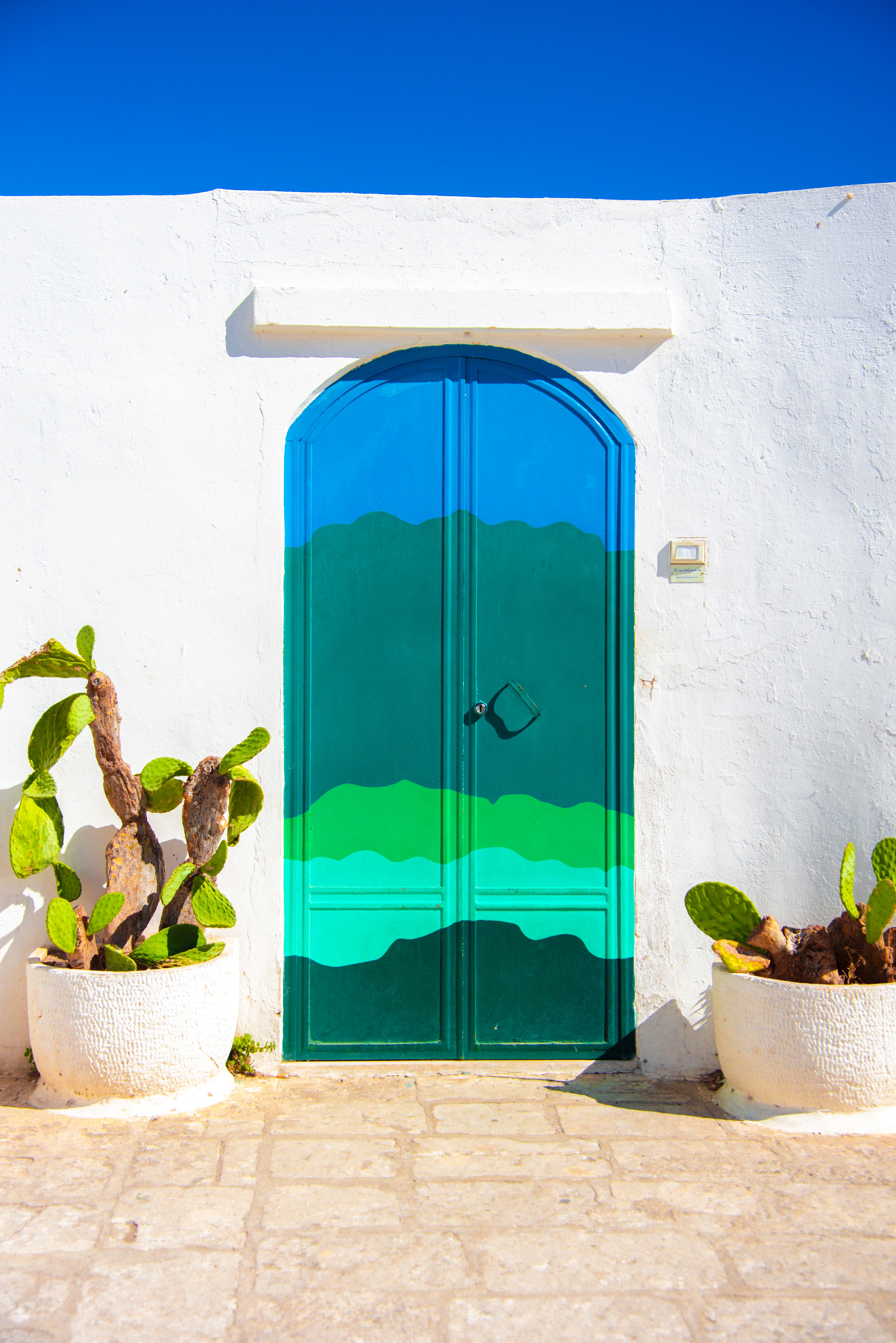 porta azzurra ostuni