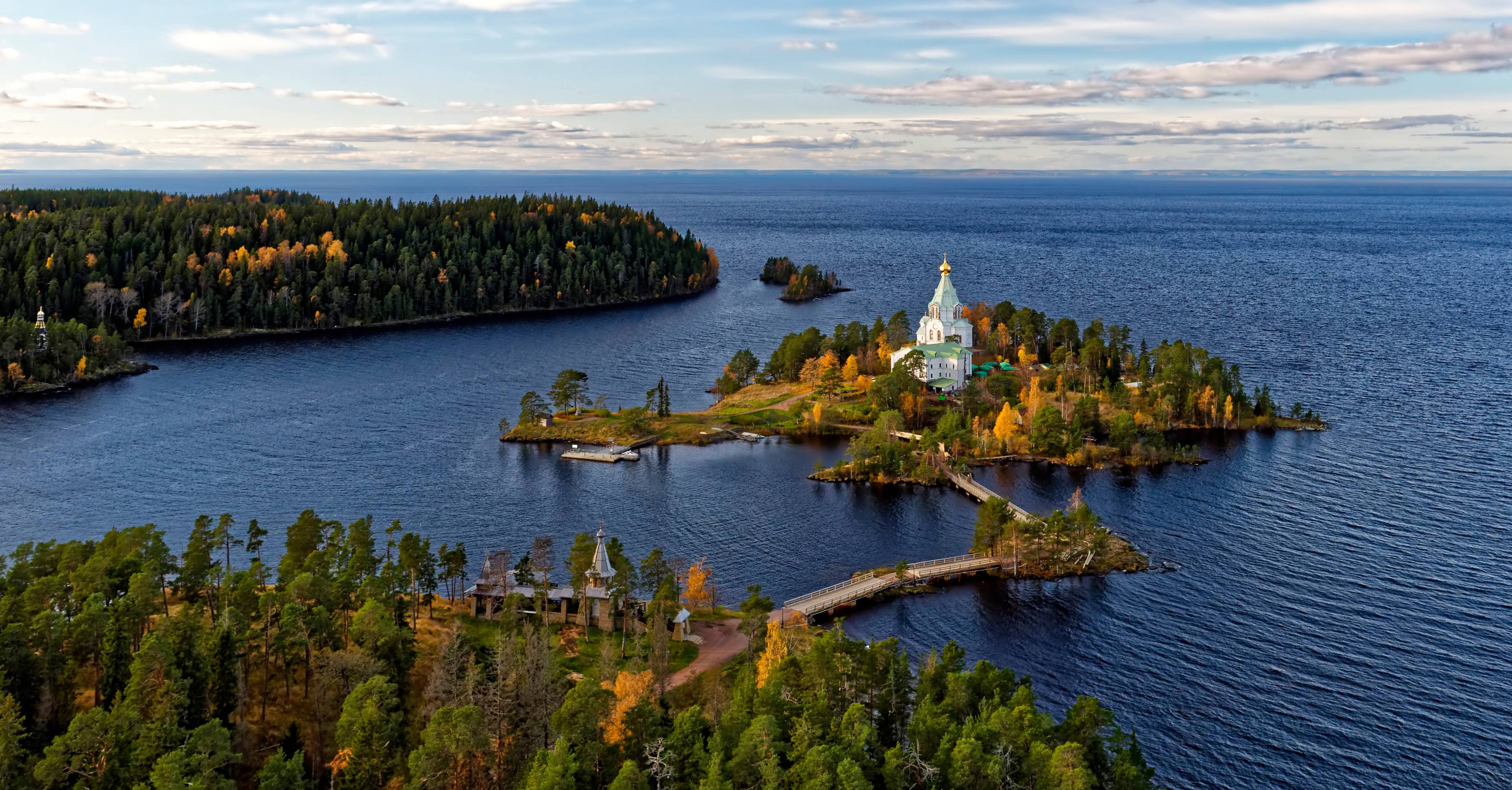isola monastero lago ladoga russia