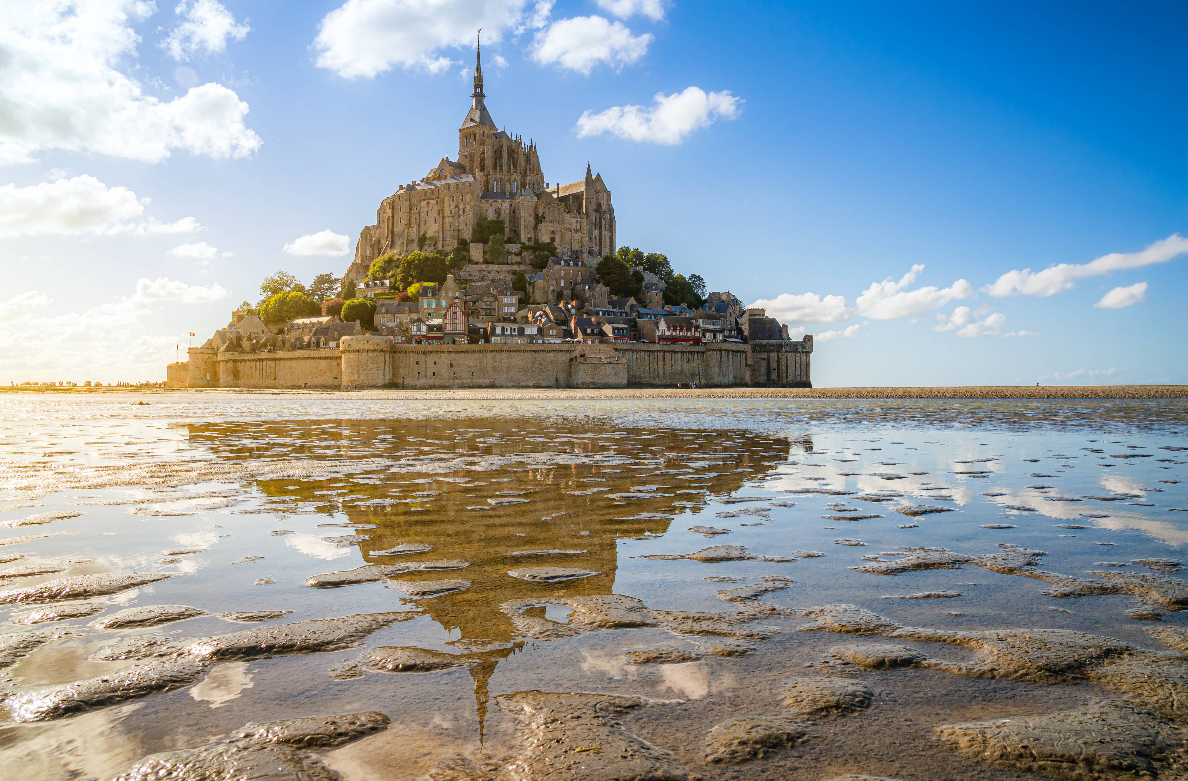 collina mont saint michel bassa marea