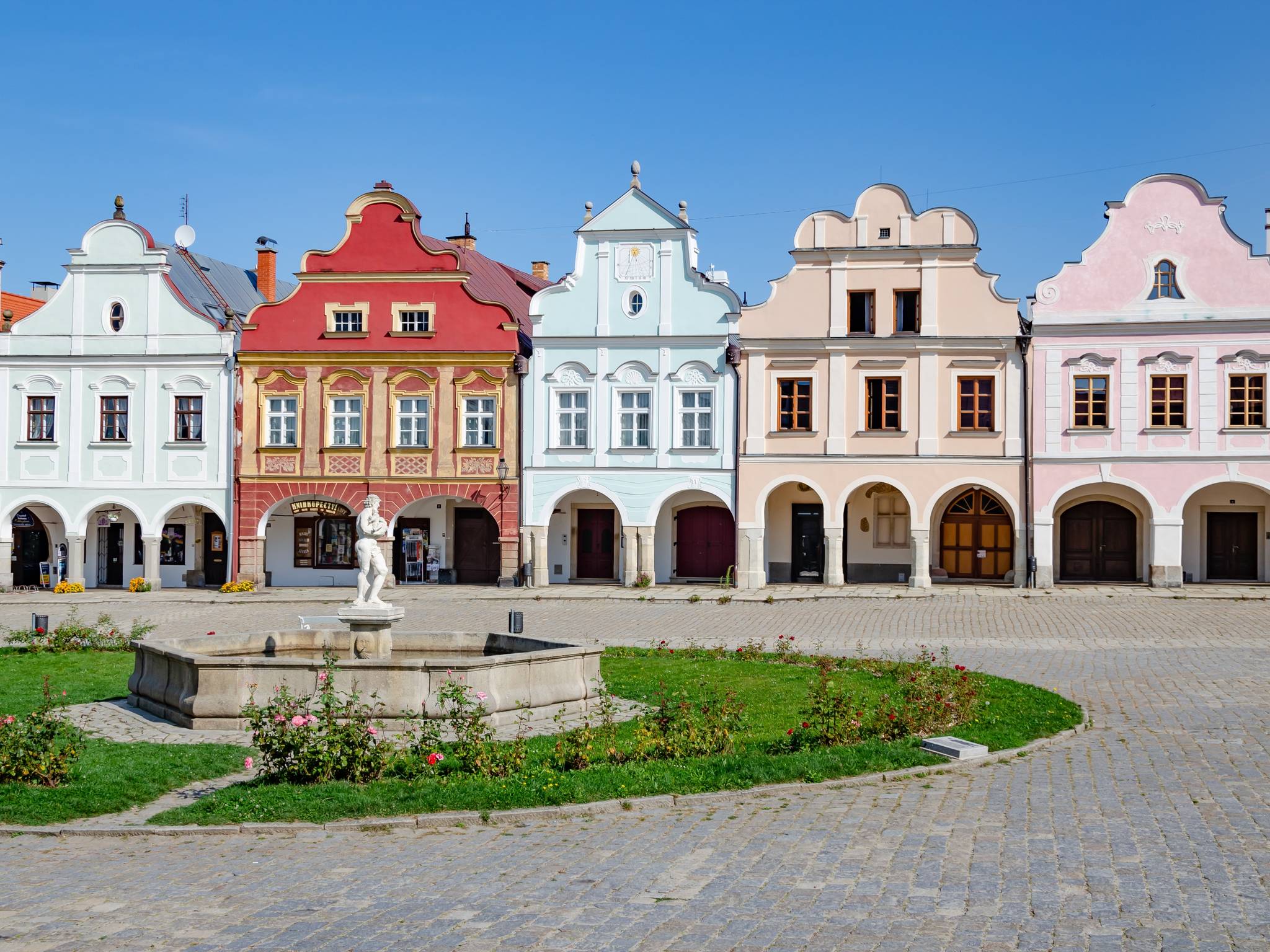 Tour di Berlino, Praga e Telč cover