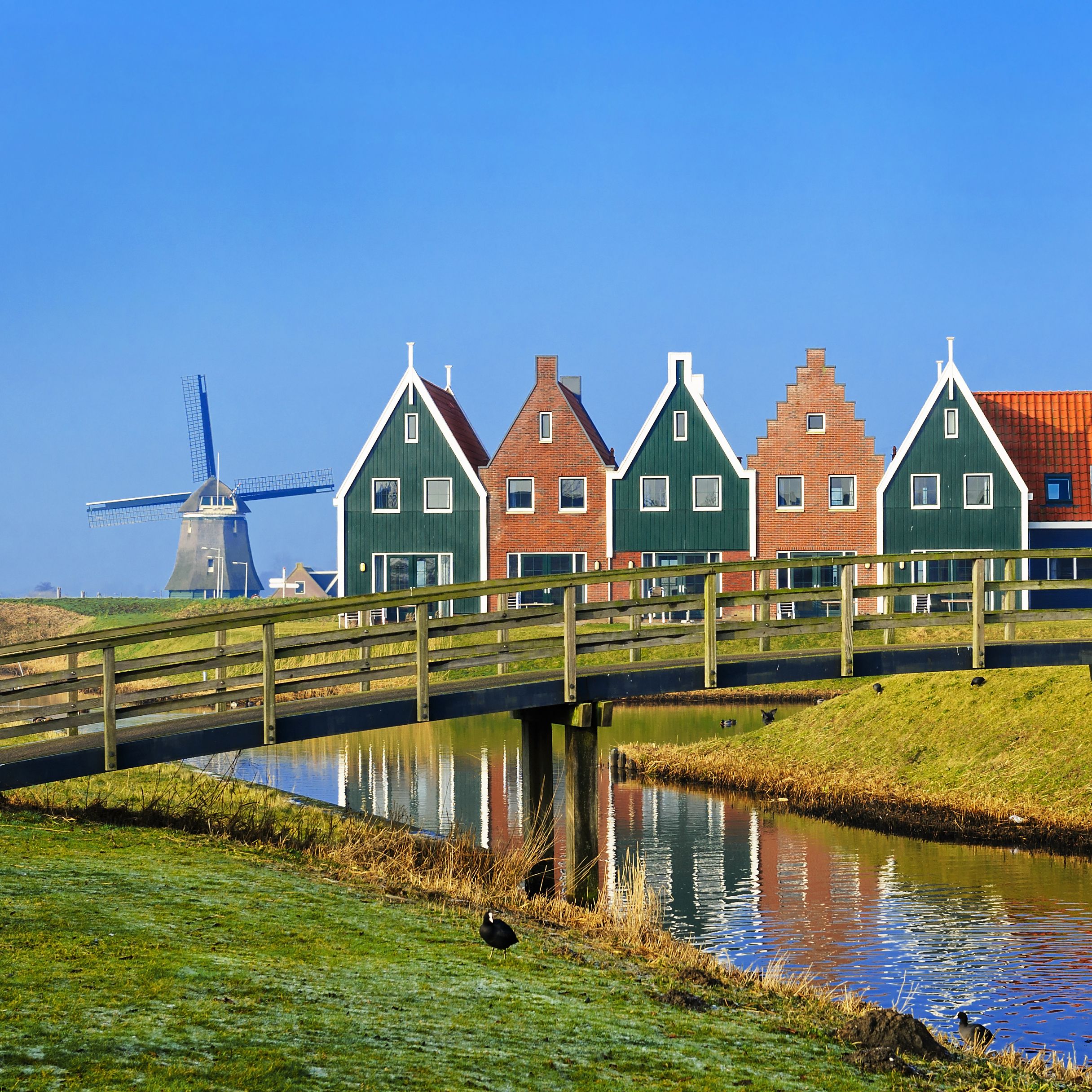 tre case colorate a volendam