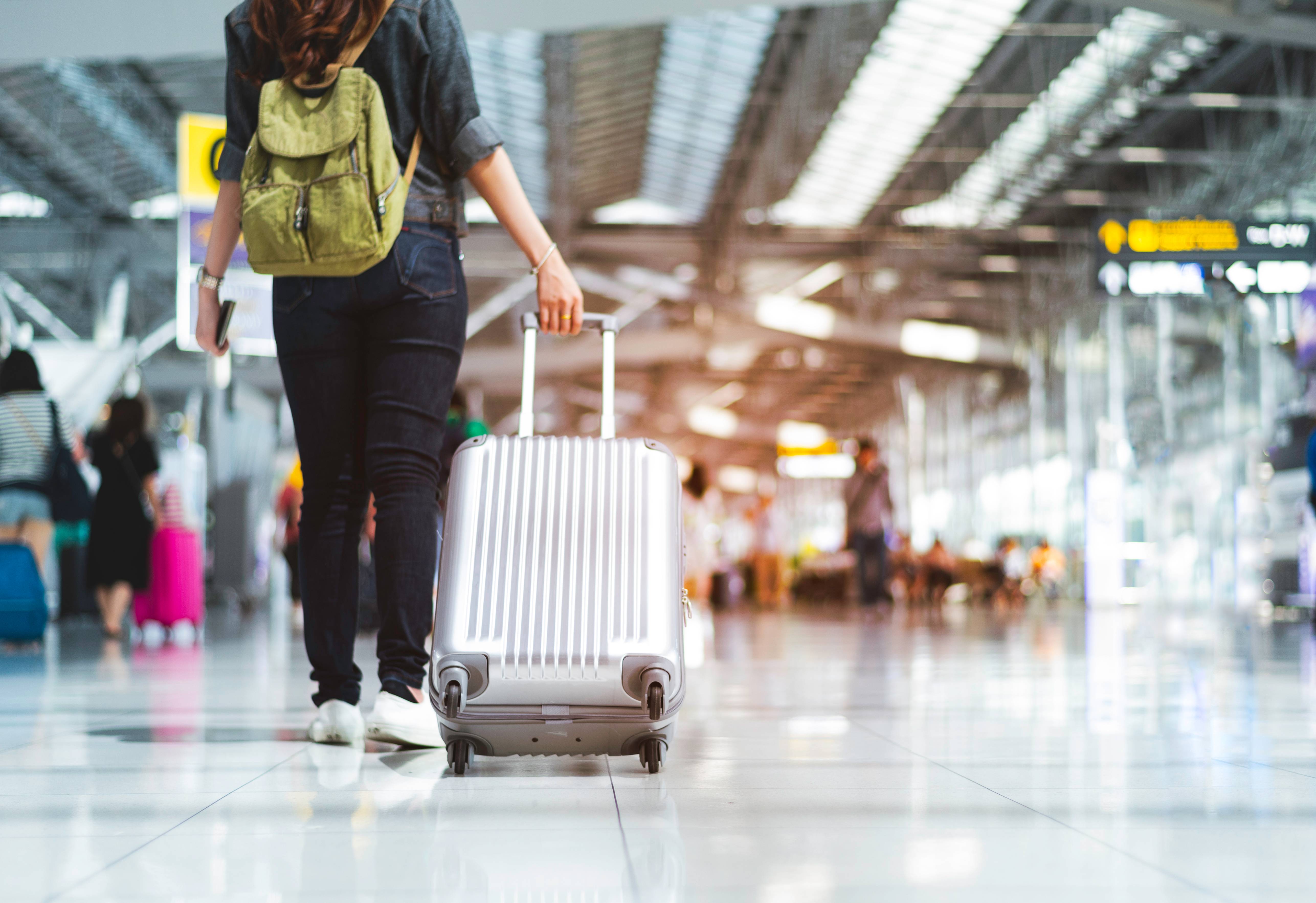 Su di noi - Guida alle regole sui bagagli delle compagnie aeree