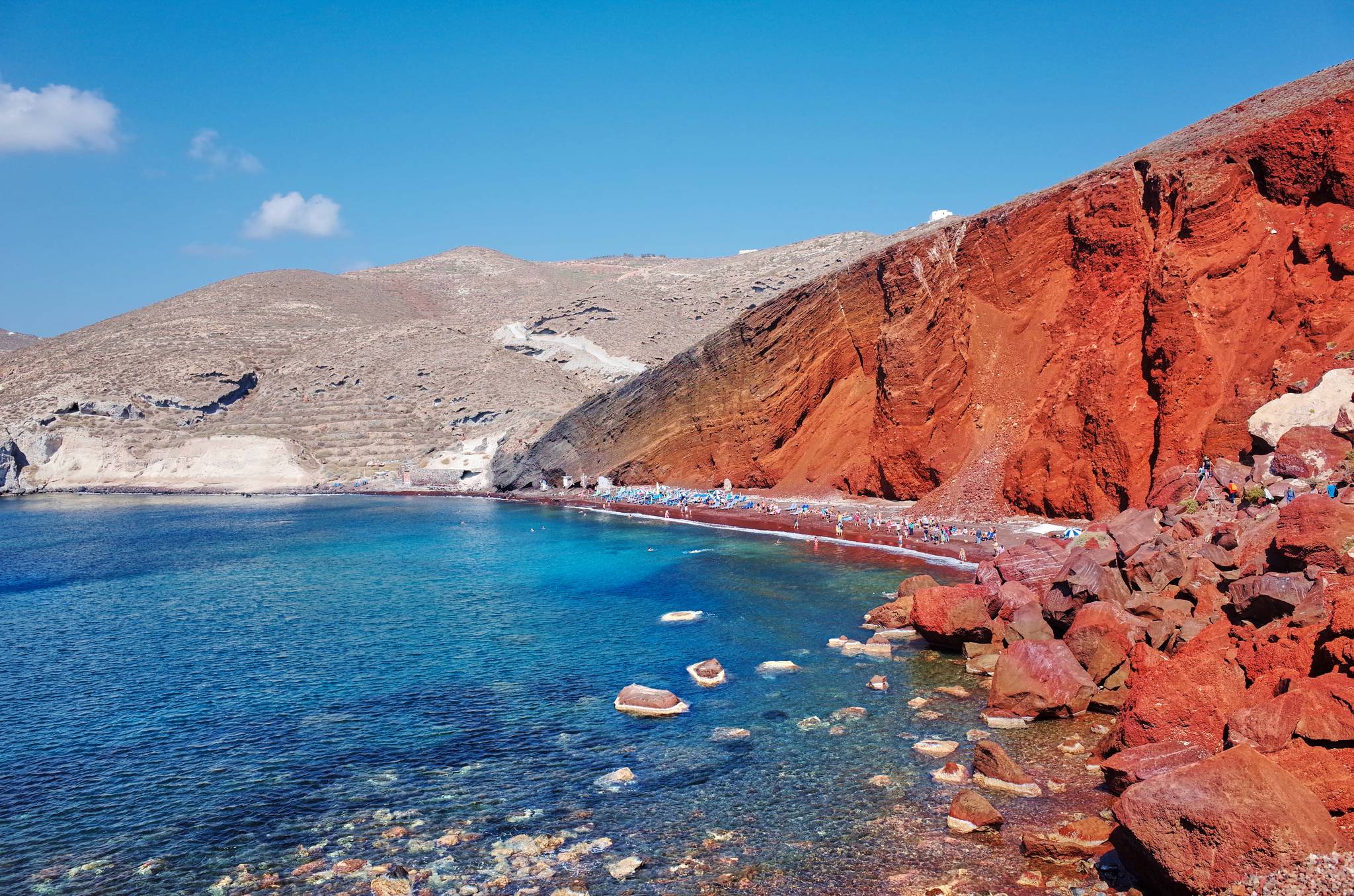 spiaggia rossa a santorini