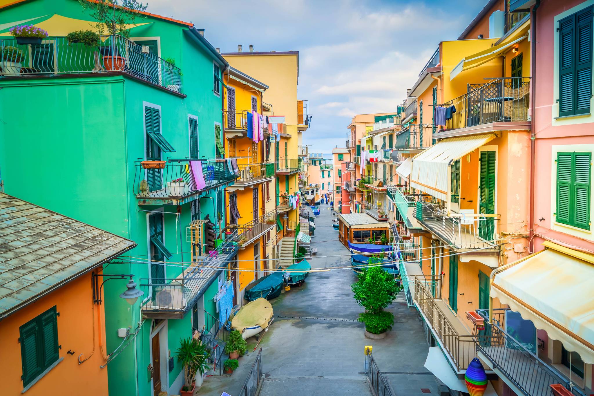 street in manarola