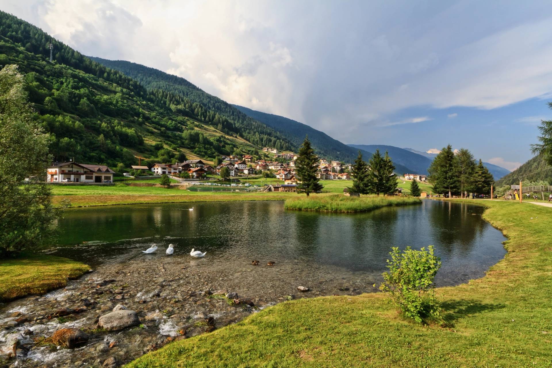 Lago in Val di Sole