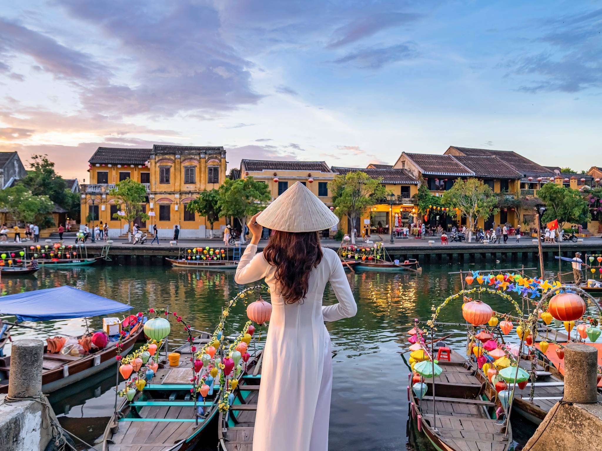 Tour di Vietnam e Cambogia cover