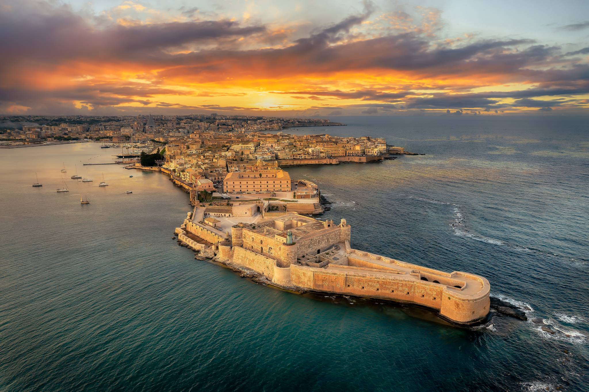 panorama del porto di siracusa dall alto