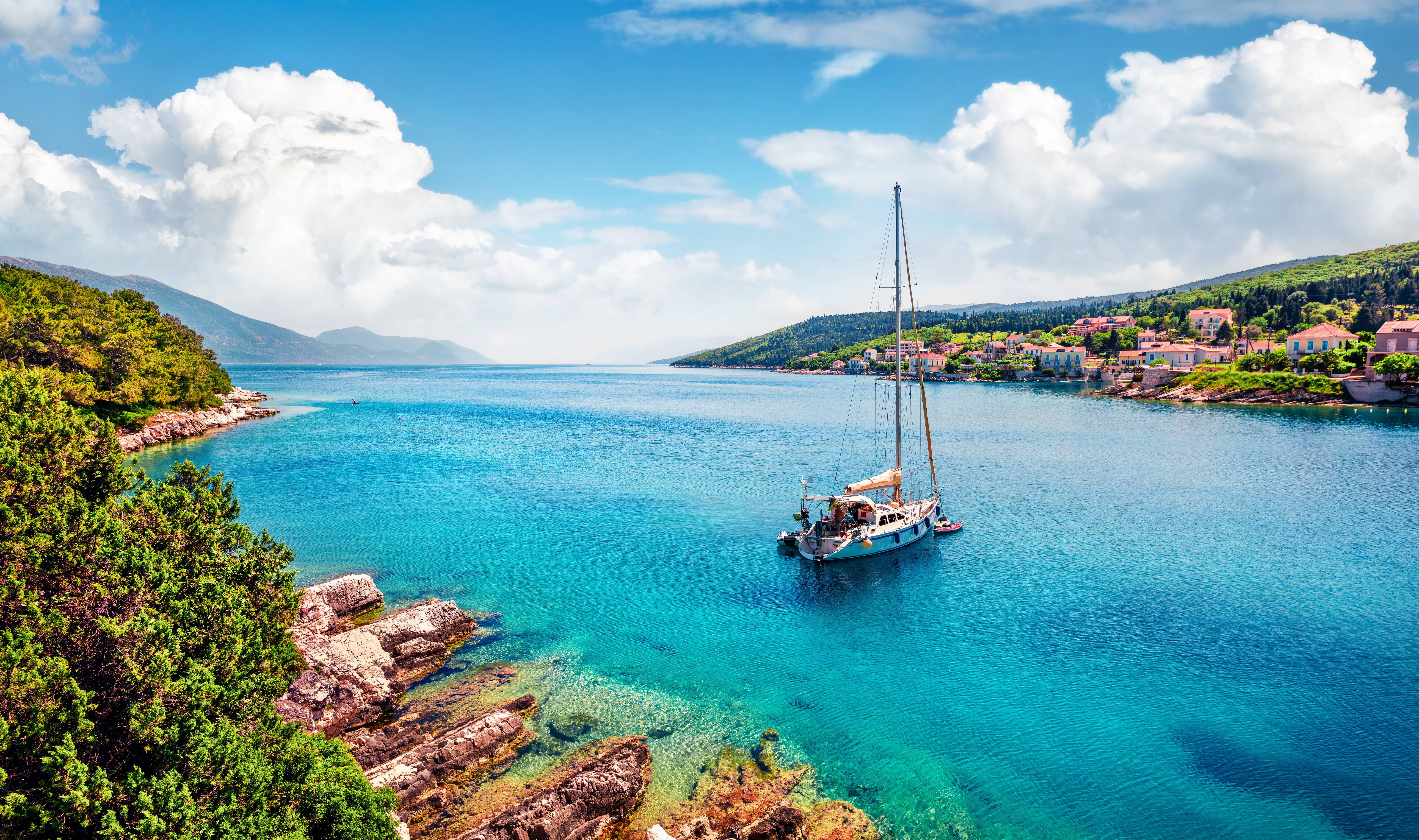 catamarano in grecia