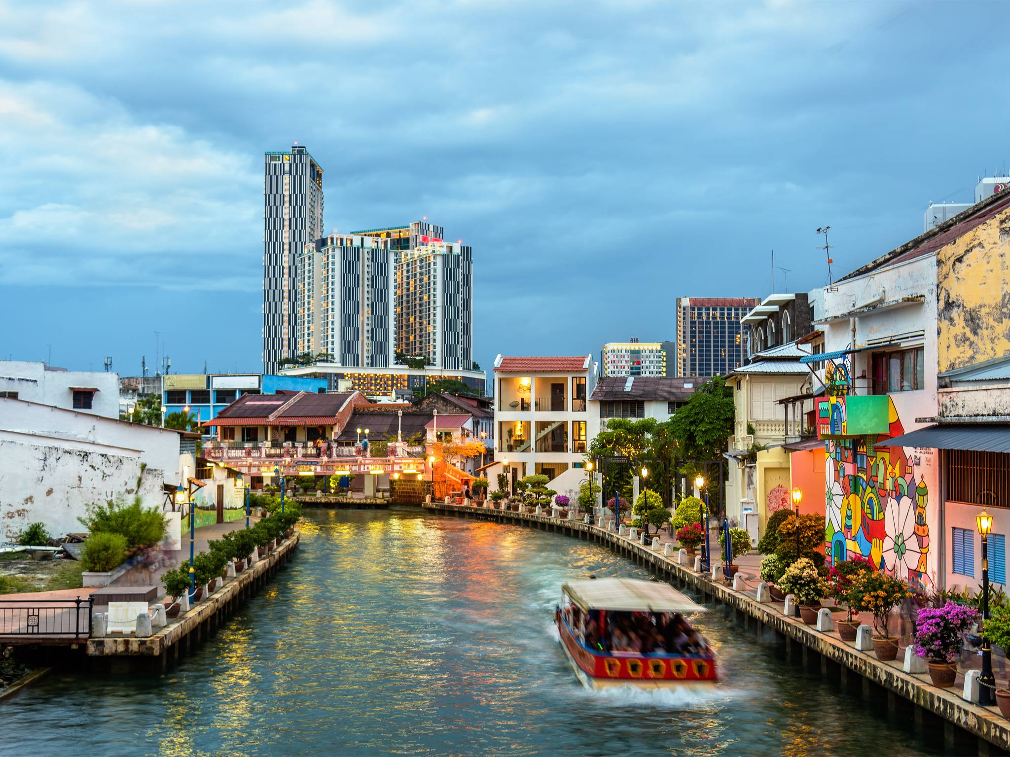 Tour da Bangkok a Singapore cover