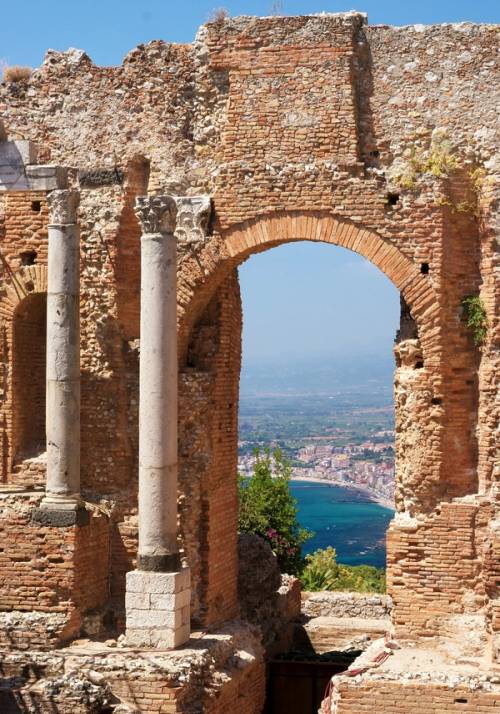 ruins in taormina