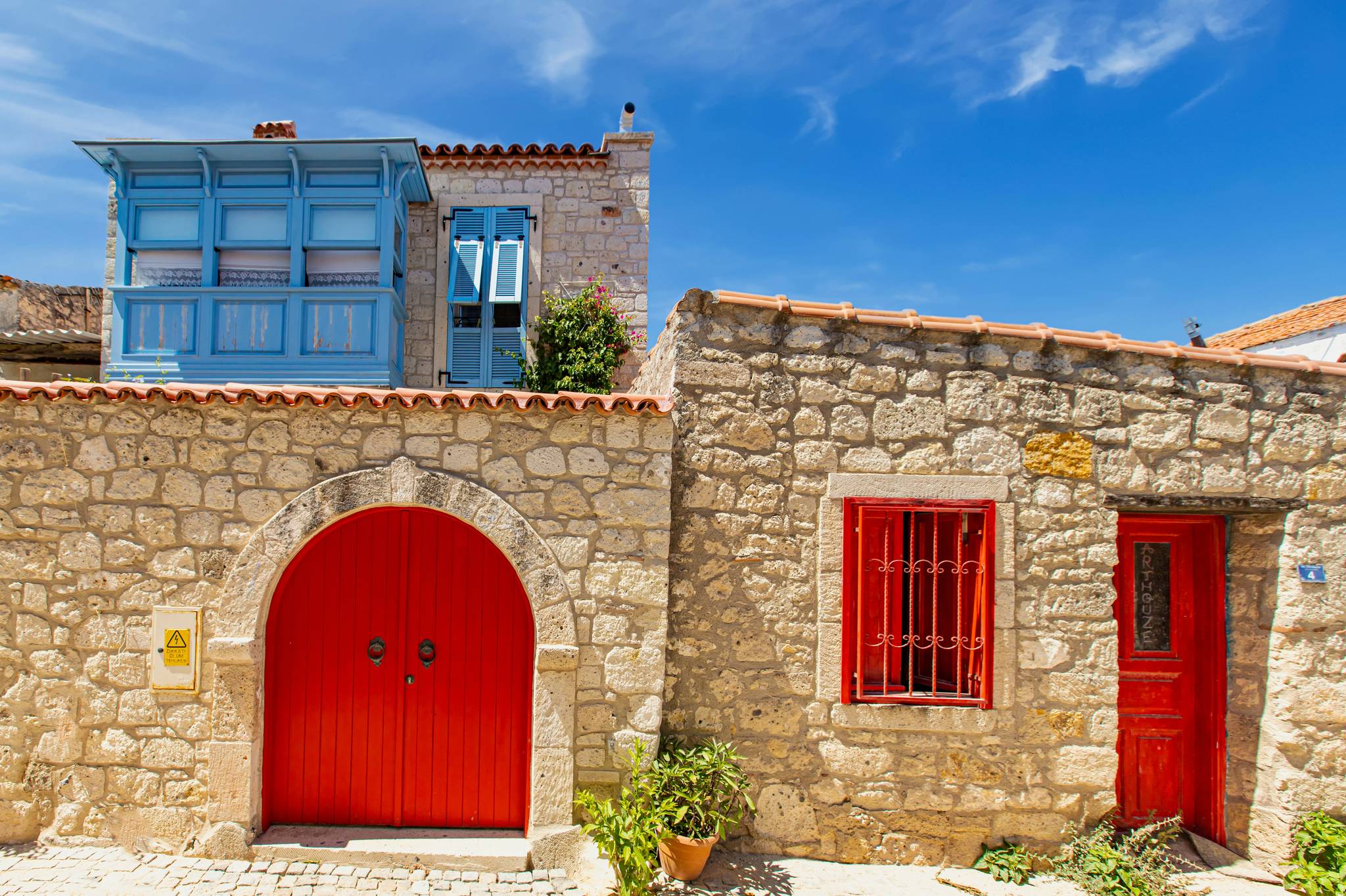 casa caratteristica
