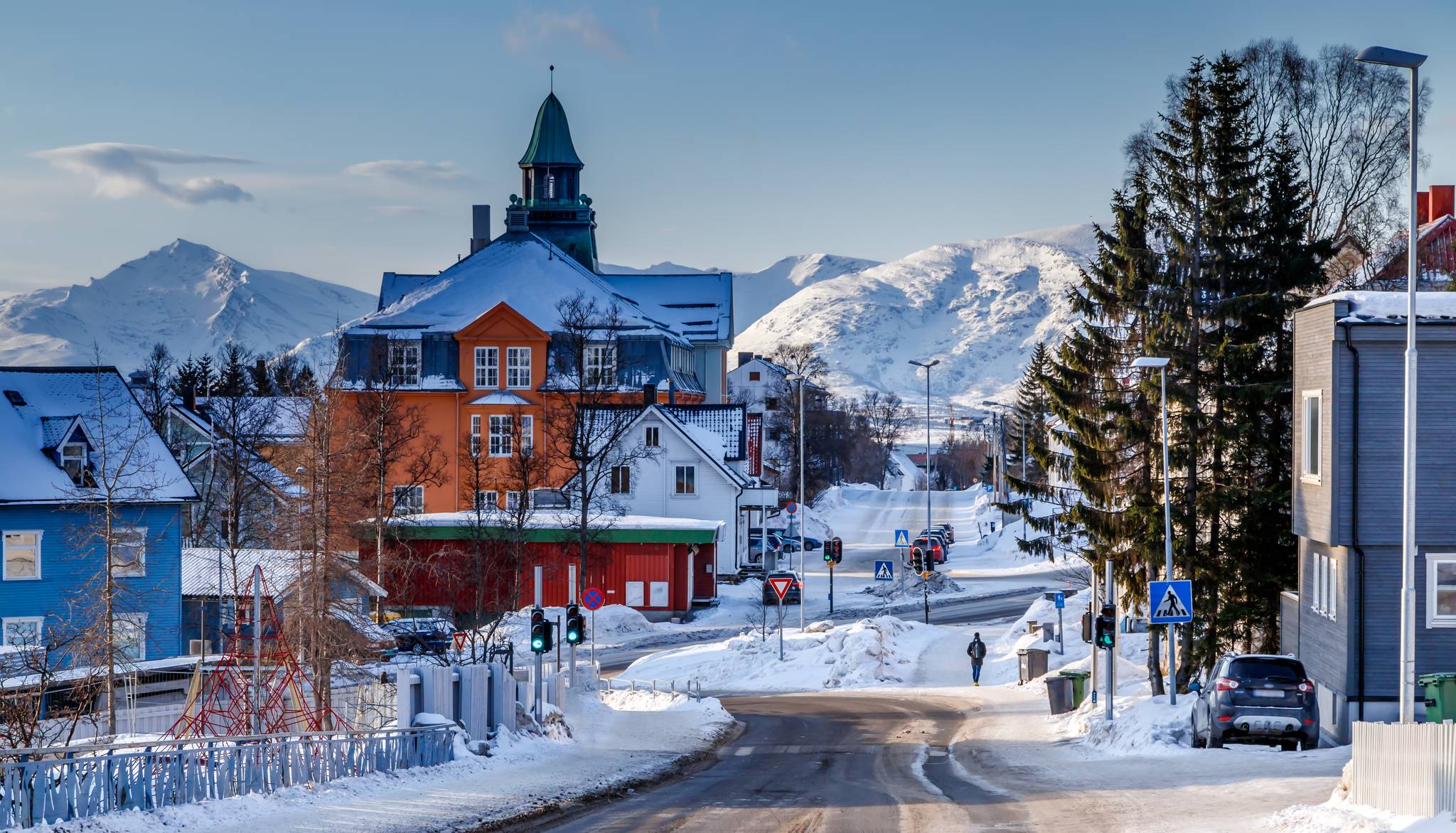 cittadina di tromso innevata