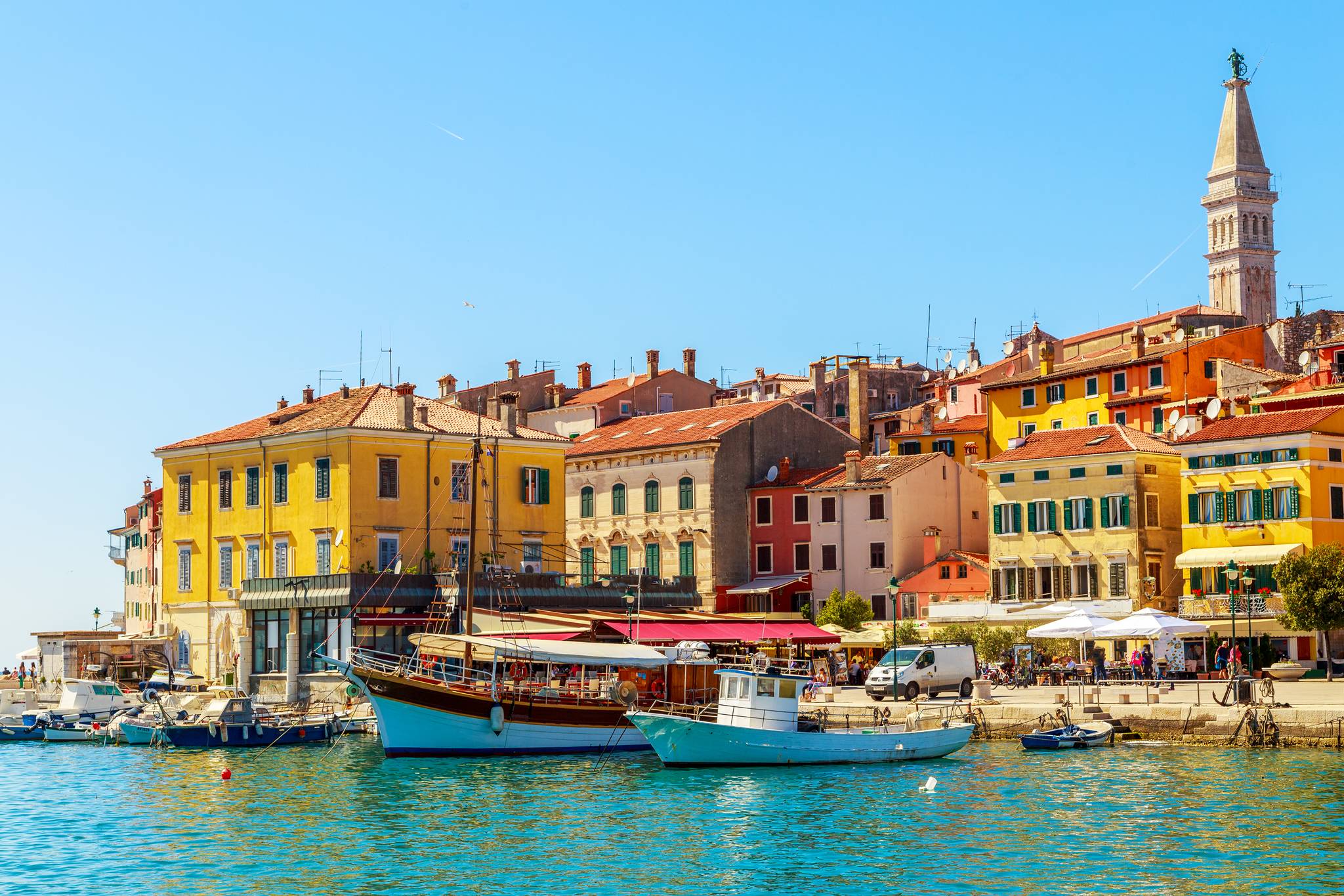 porto di rovigno in croazia