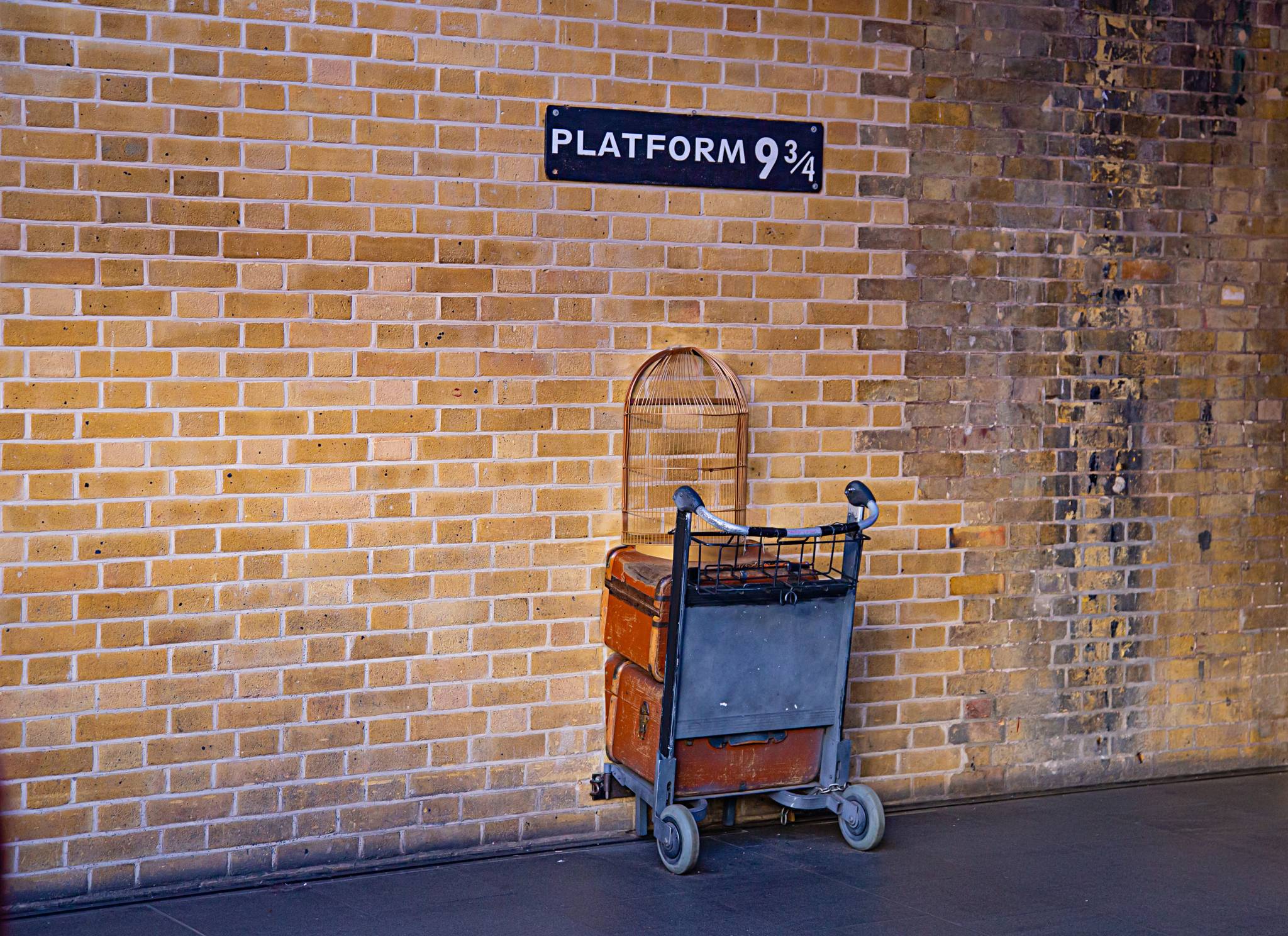 carrello harry potter stazione king cross londra