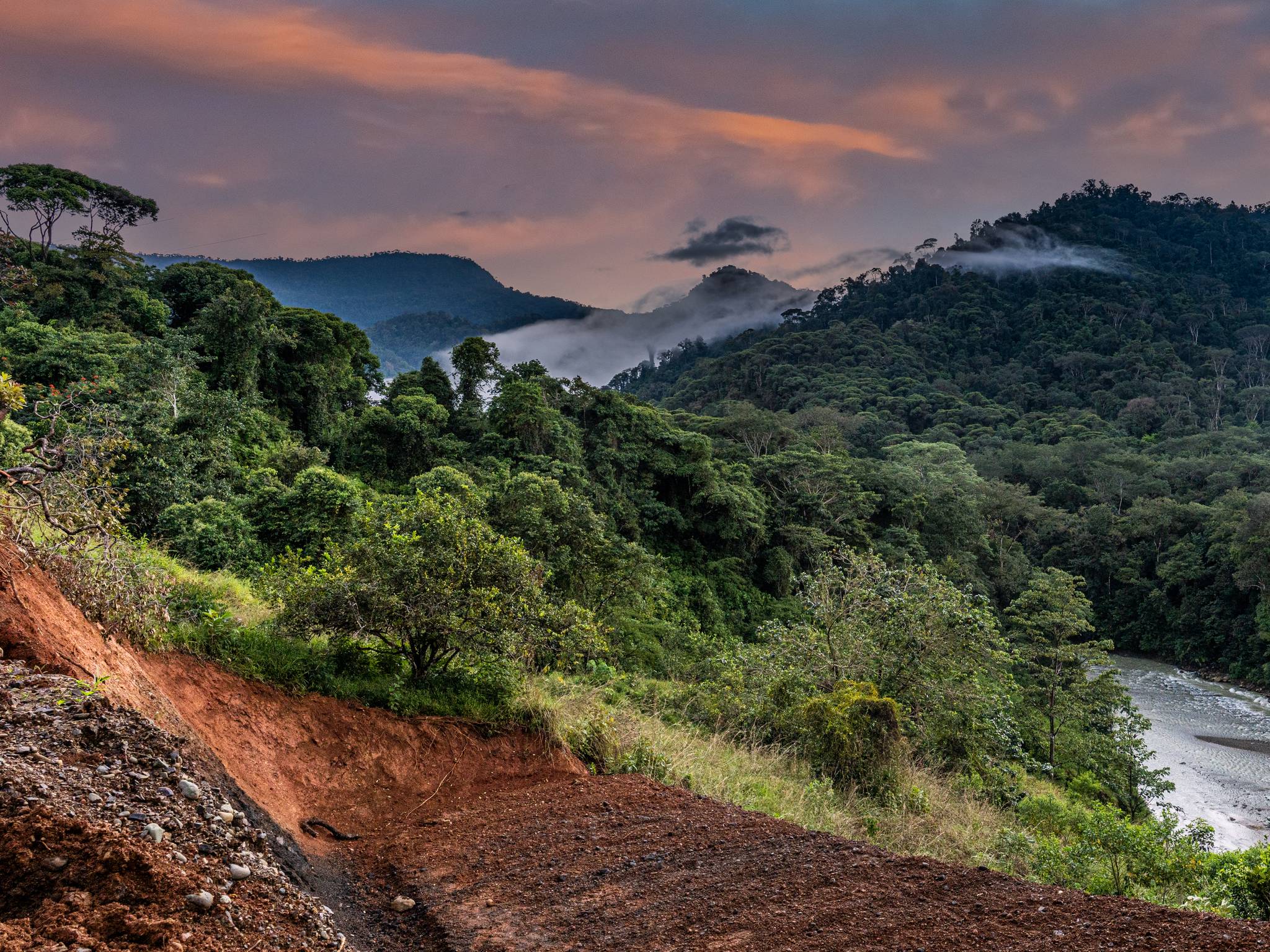 Viaggio esplorando il Costa Rica cover