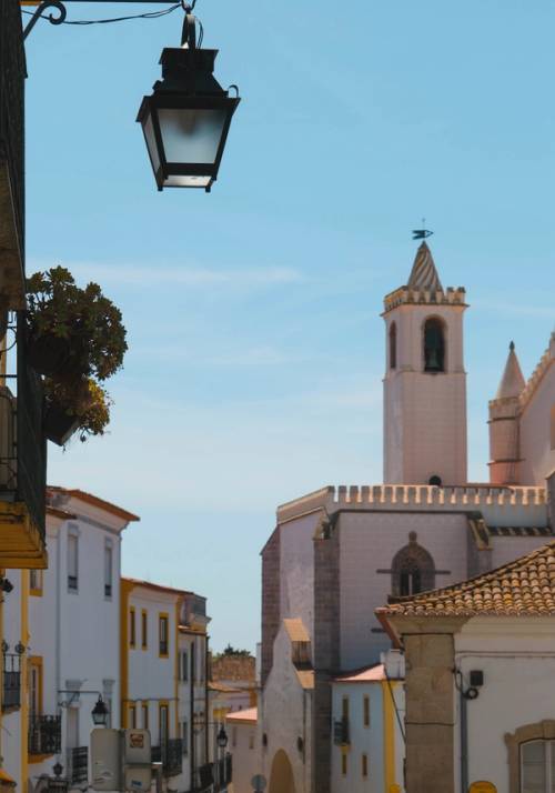 evora