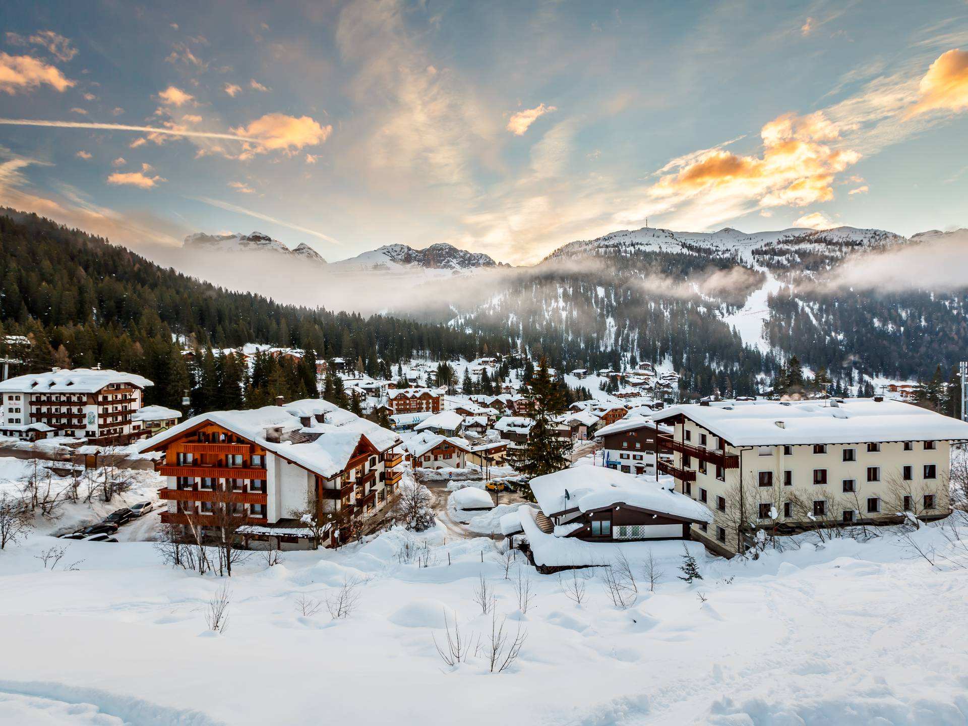 Natale a Madonna di Campiglio cover