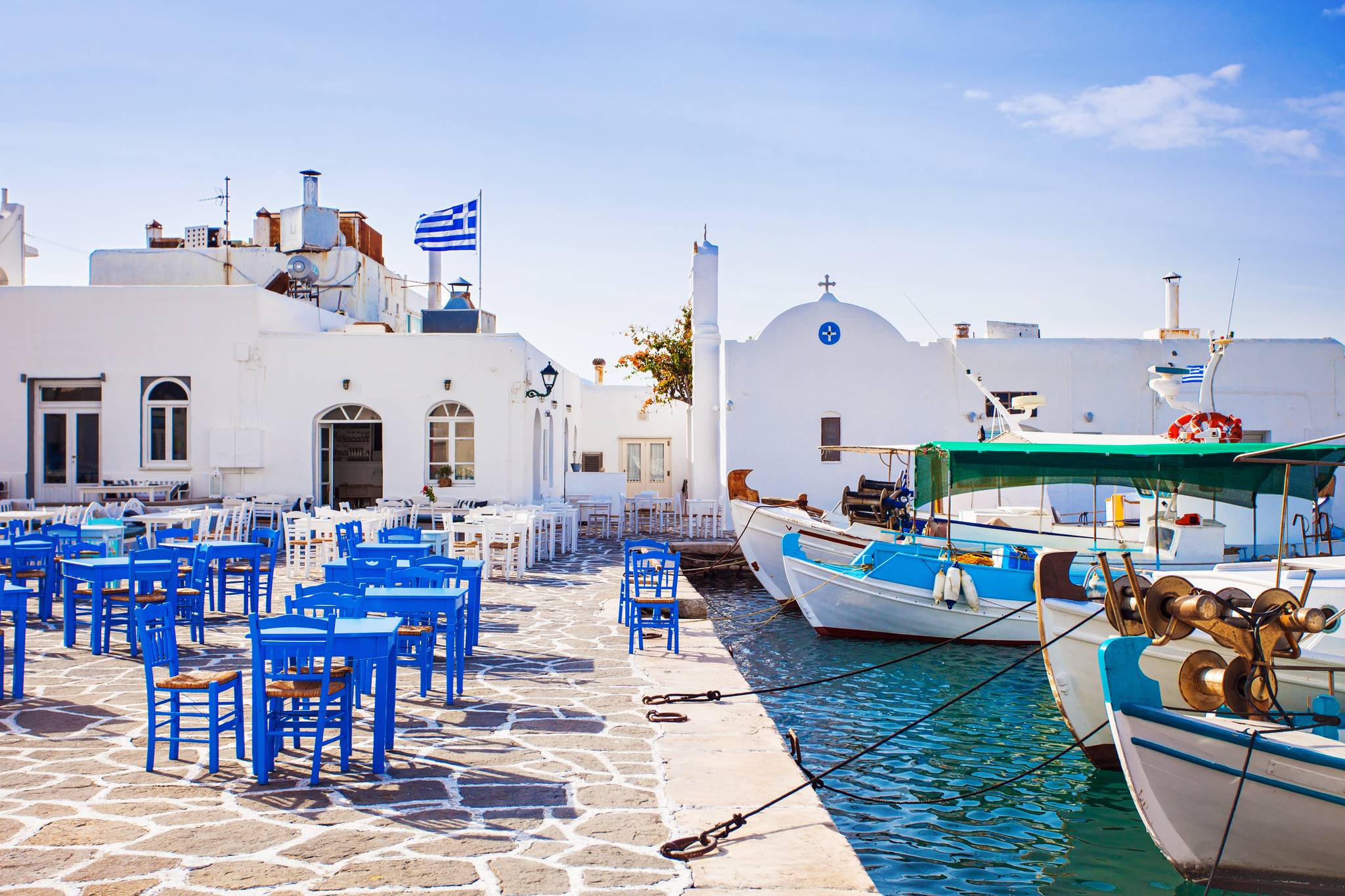 villaggio di naoussa isola di paros in grecia