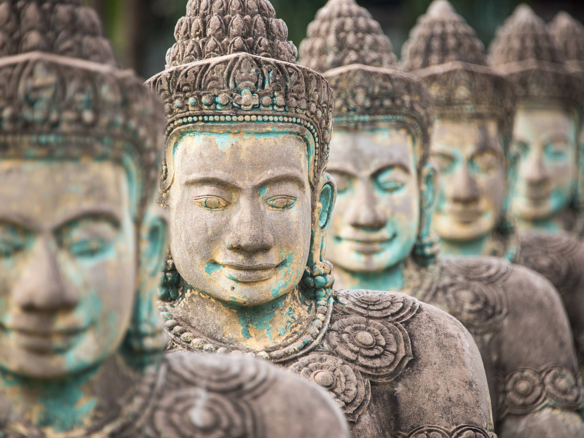 Viaggio alla scoperta della Cambogia cover
