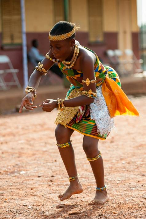 bambino danza ghana