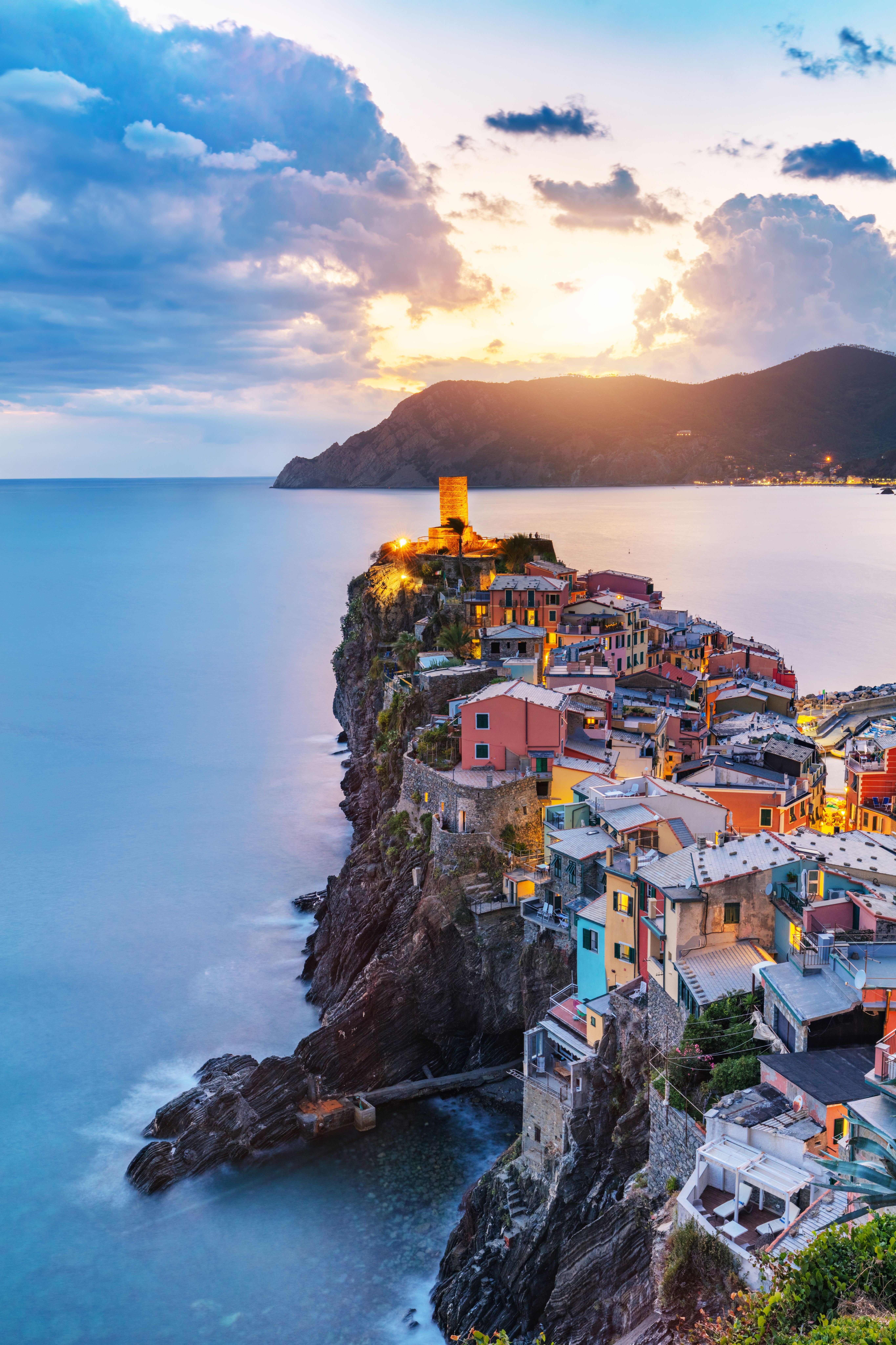 view of vernazza sea