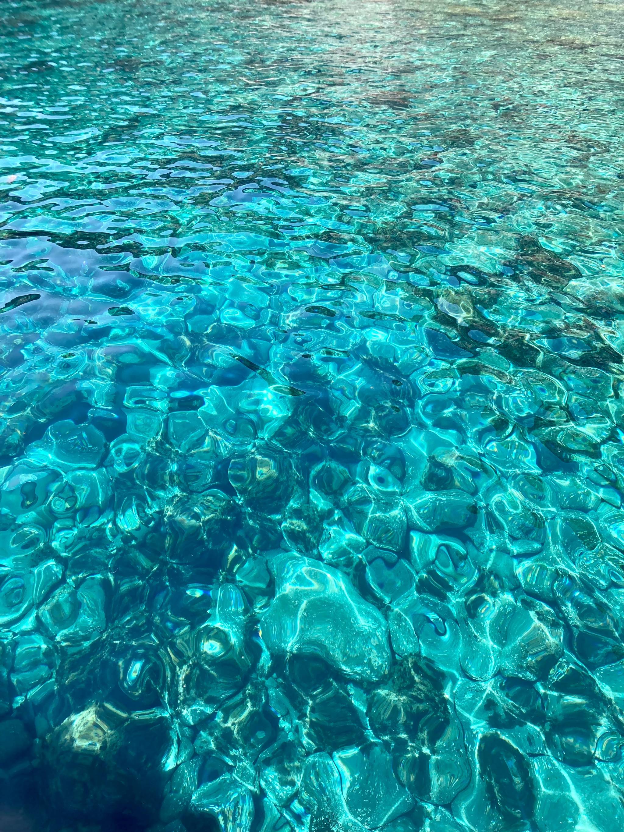 crystal water in pantelleria