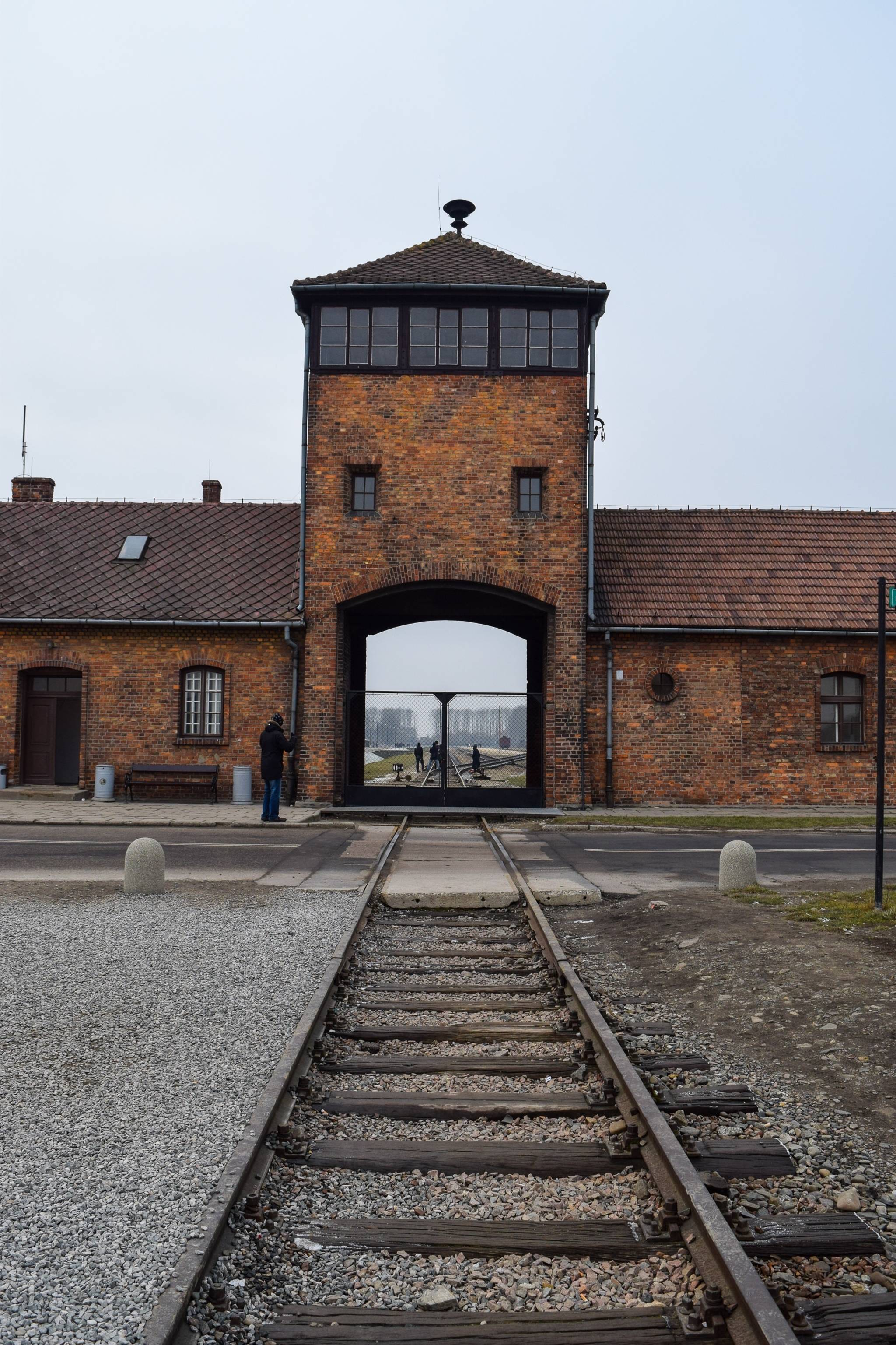 auschwitz