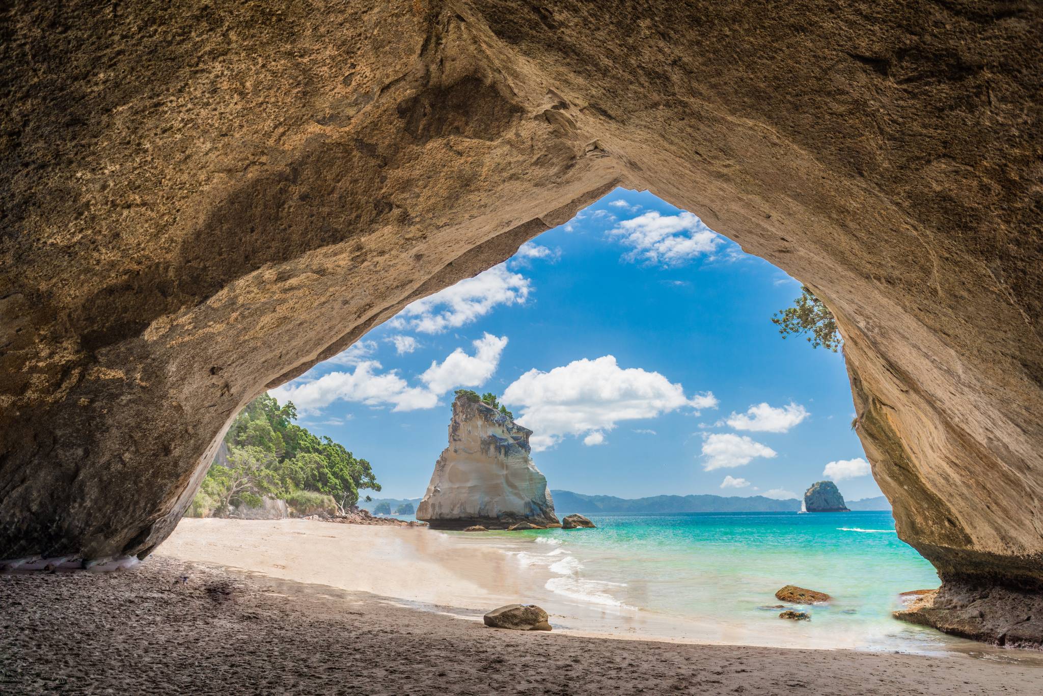 coromandel chatedral cave