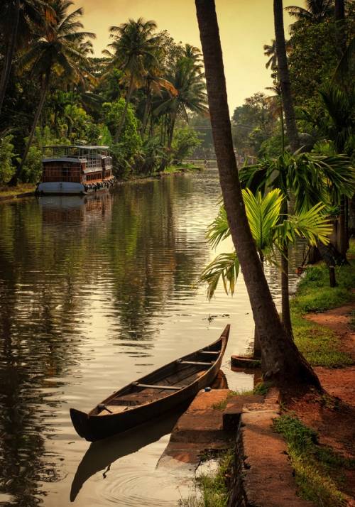 paesaggio sul fiume a blackwaters