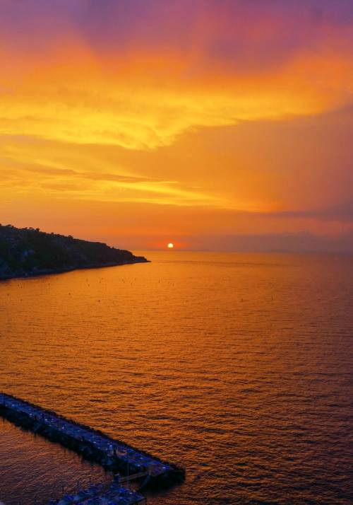 sunset in sorrento