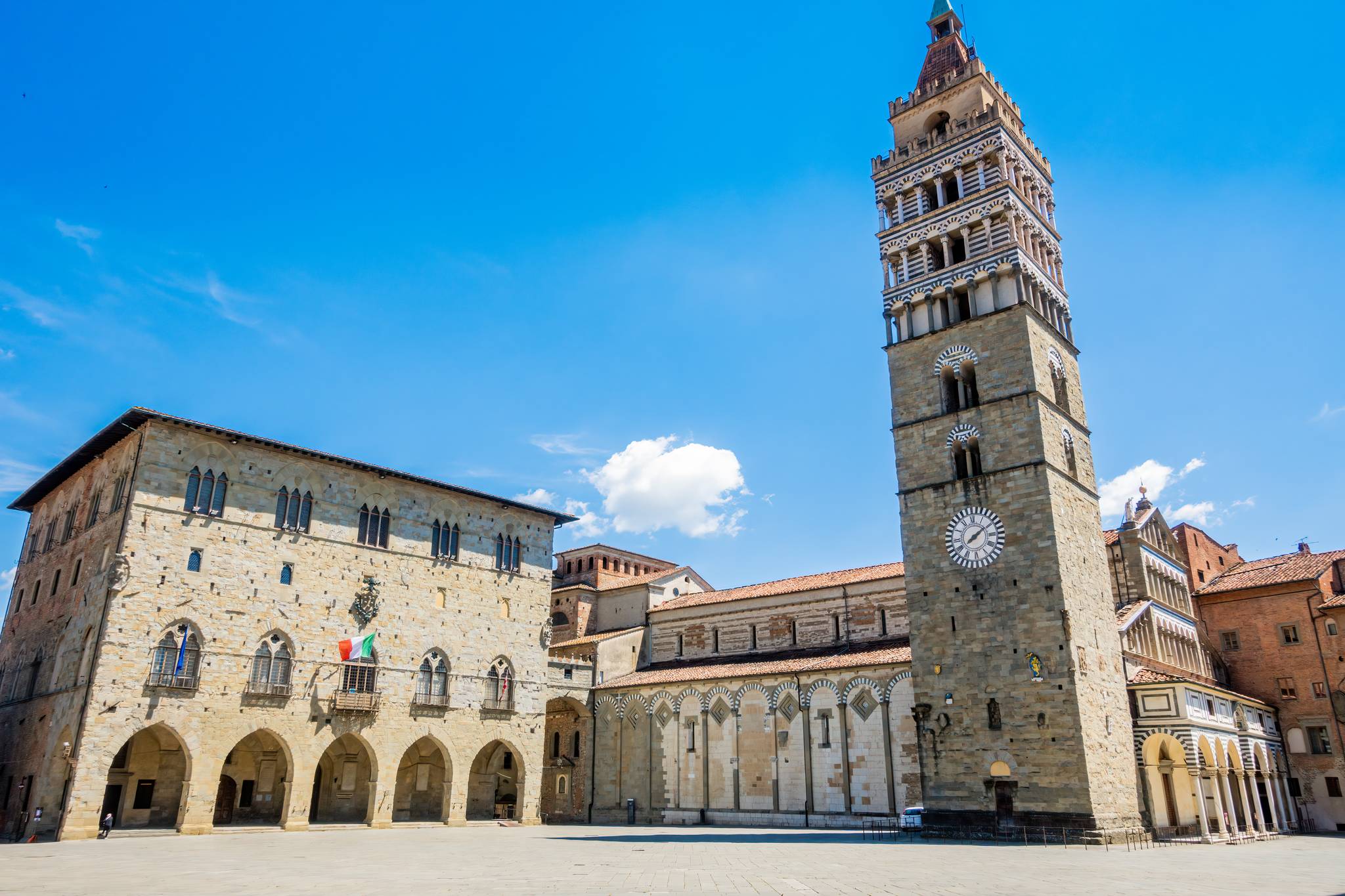 square of pistoia