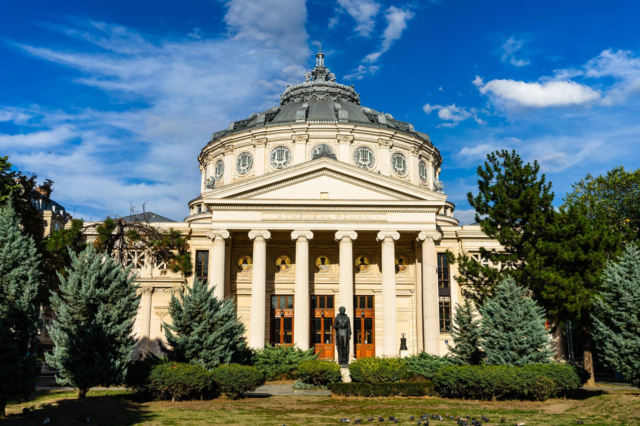 monumento a bucarest